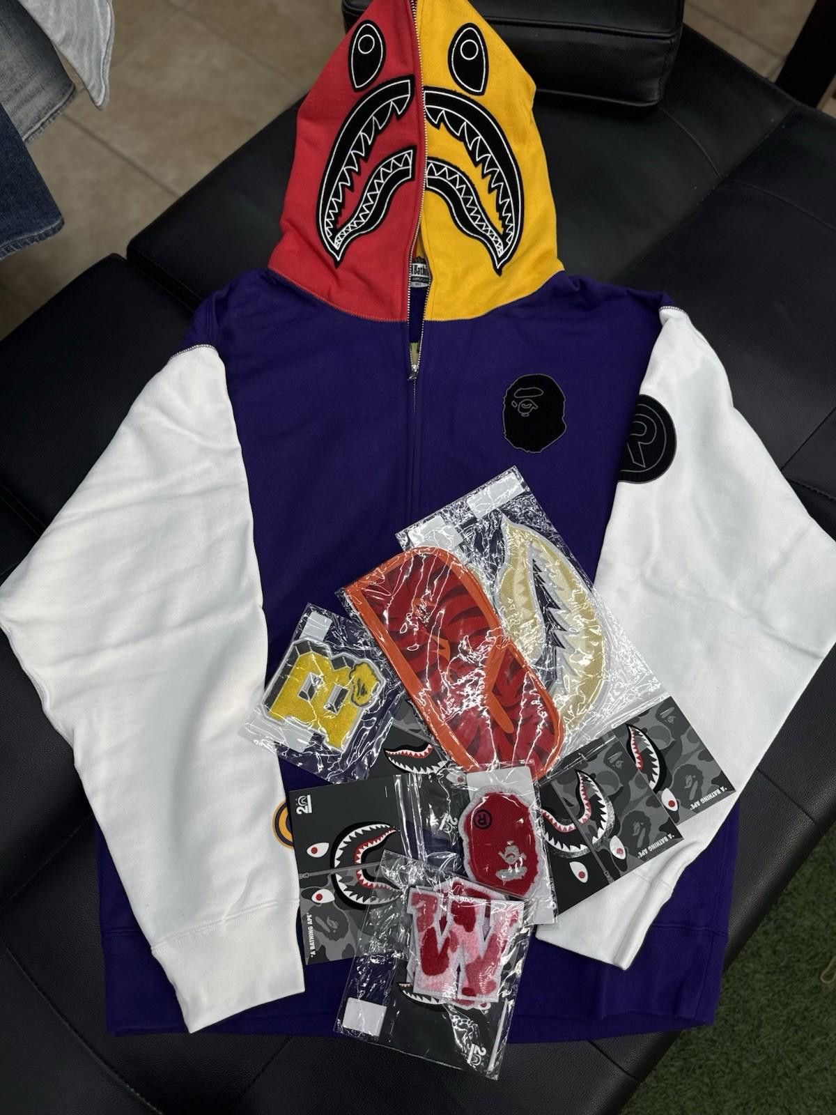 Bape Size XL BAPE Full Zip Hoodie A Bathing Ape NEW Patches Size US XL / EU 56 / 4 - 2 Thumbnail