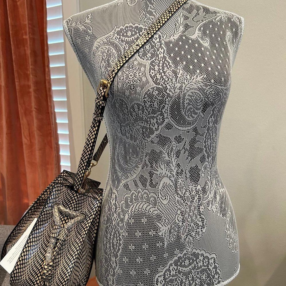 Designer Rebecca Minkoff Nanine Small Bucket Bag Size ONE SIZE - 9 Thumbnail