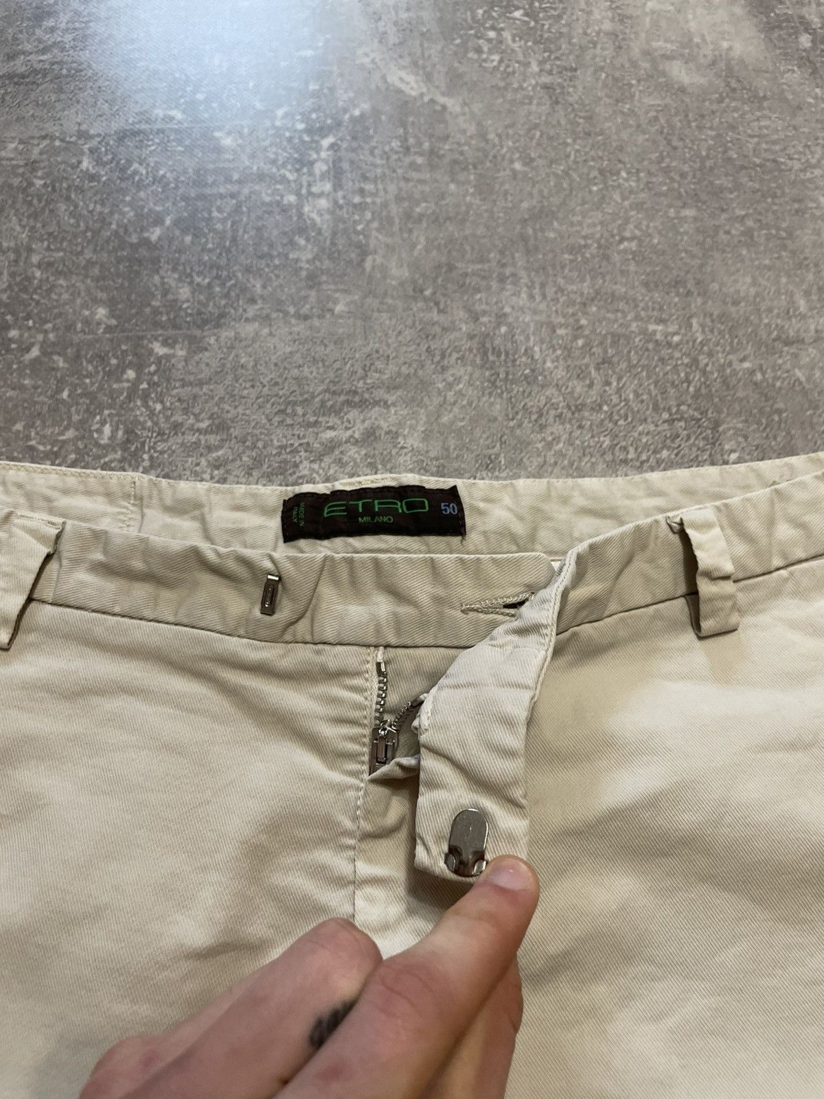 Etro × Vintage Vintage Etro Baige Cotton Shorts Size US 32 / EU 48 - 8 Thumbnail