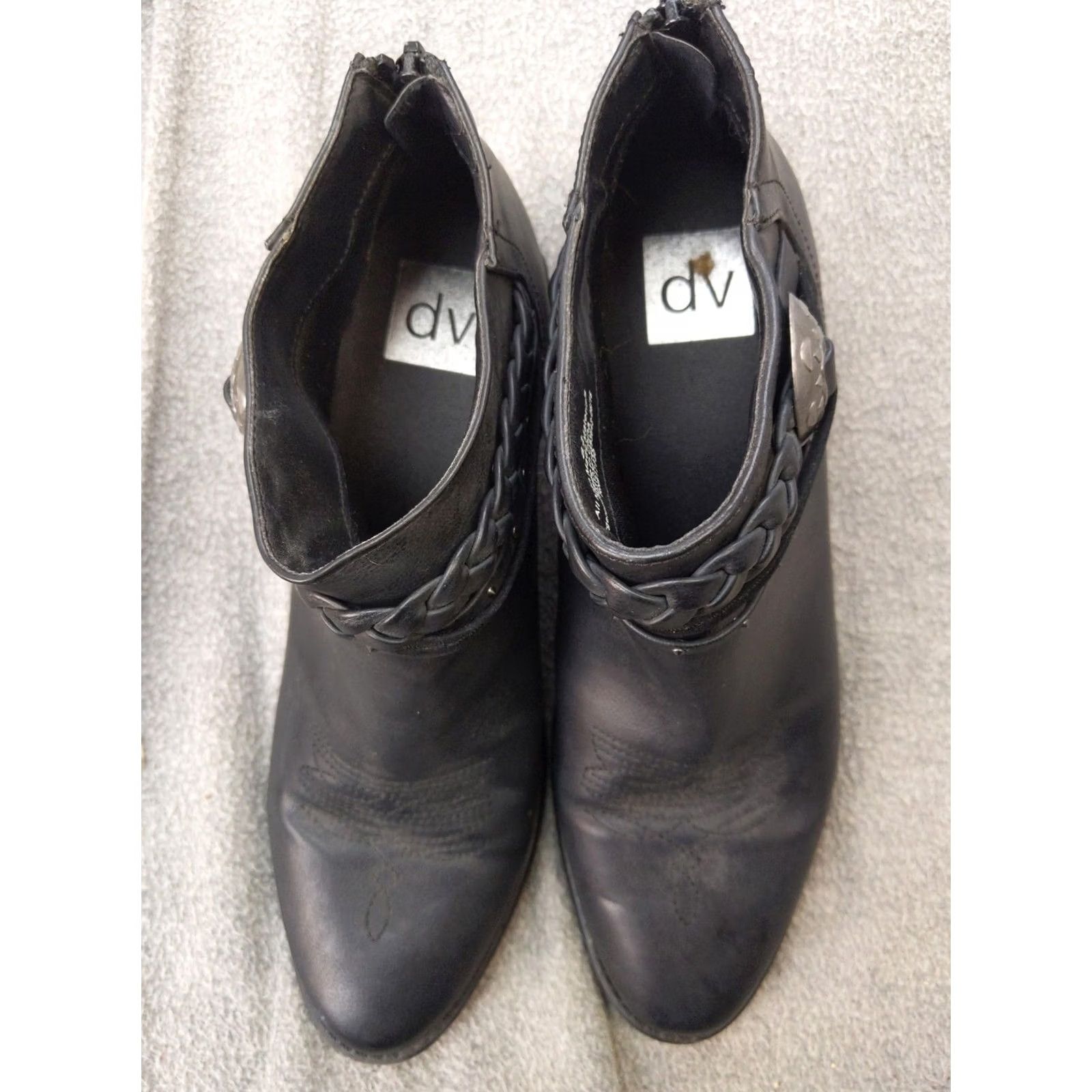 Vintage DV Womens Western Ankle Boots 8.5 Buckle Studded Black Synthetic Zip Casual Shoes Shoes West 39 Size US 9 / IT 39 - 2 Thumbnail