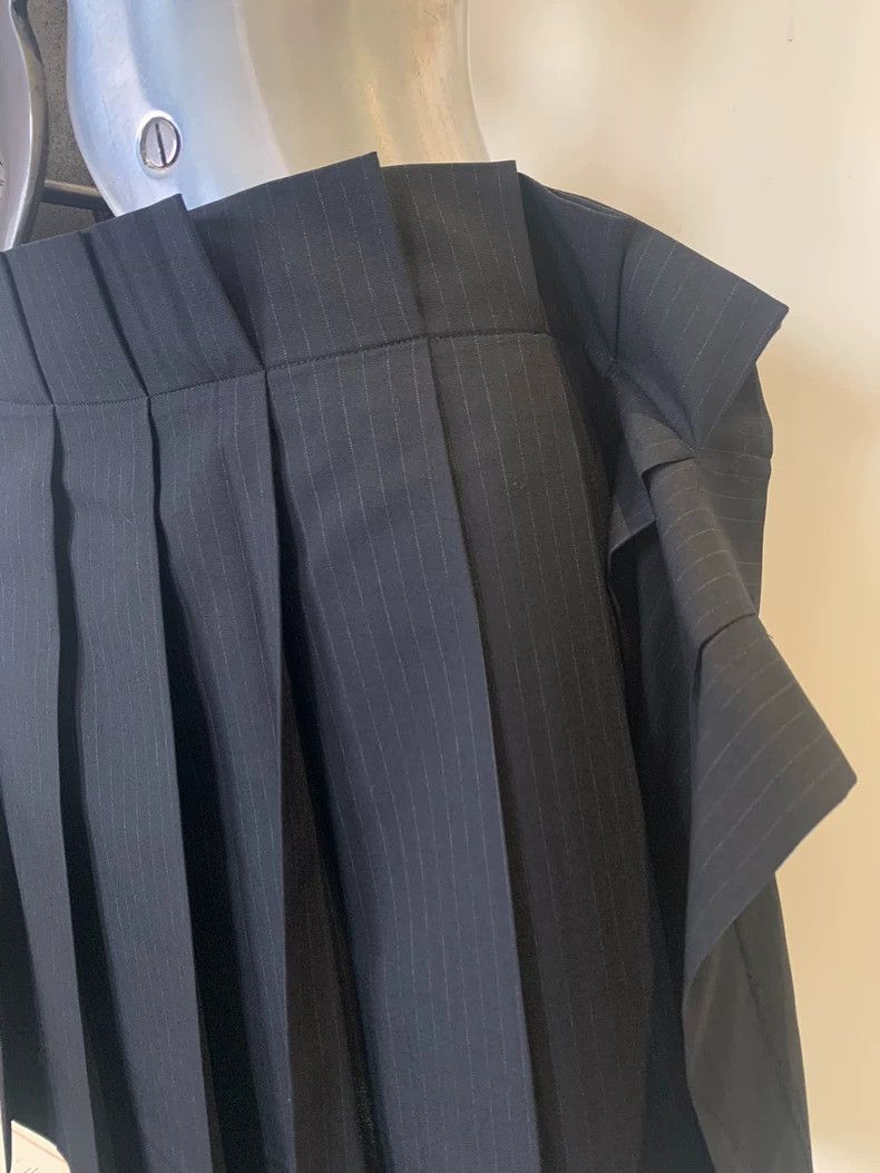 Vivienne Westwood Vivienne Westwood size2 Black striped pleated skirt Size 25" / US 0 / IT 36 - 8 Thumbnail