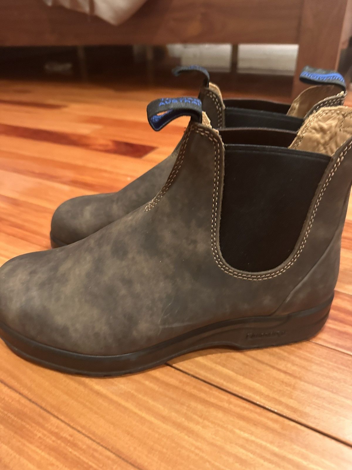 Blundstone Blundstone,10.5US Thermal Chelsea Boots Vibram ,Waterproof, Size US 10.5 / EU 43-44 - 3 Thumbnail