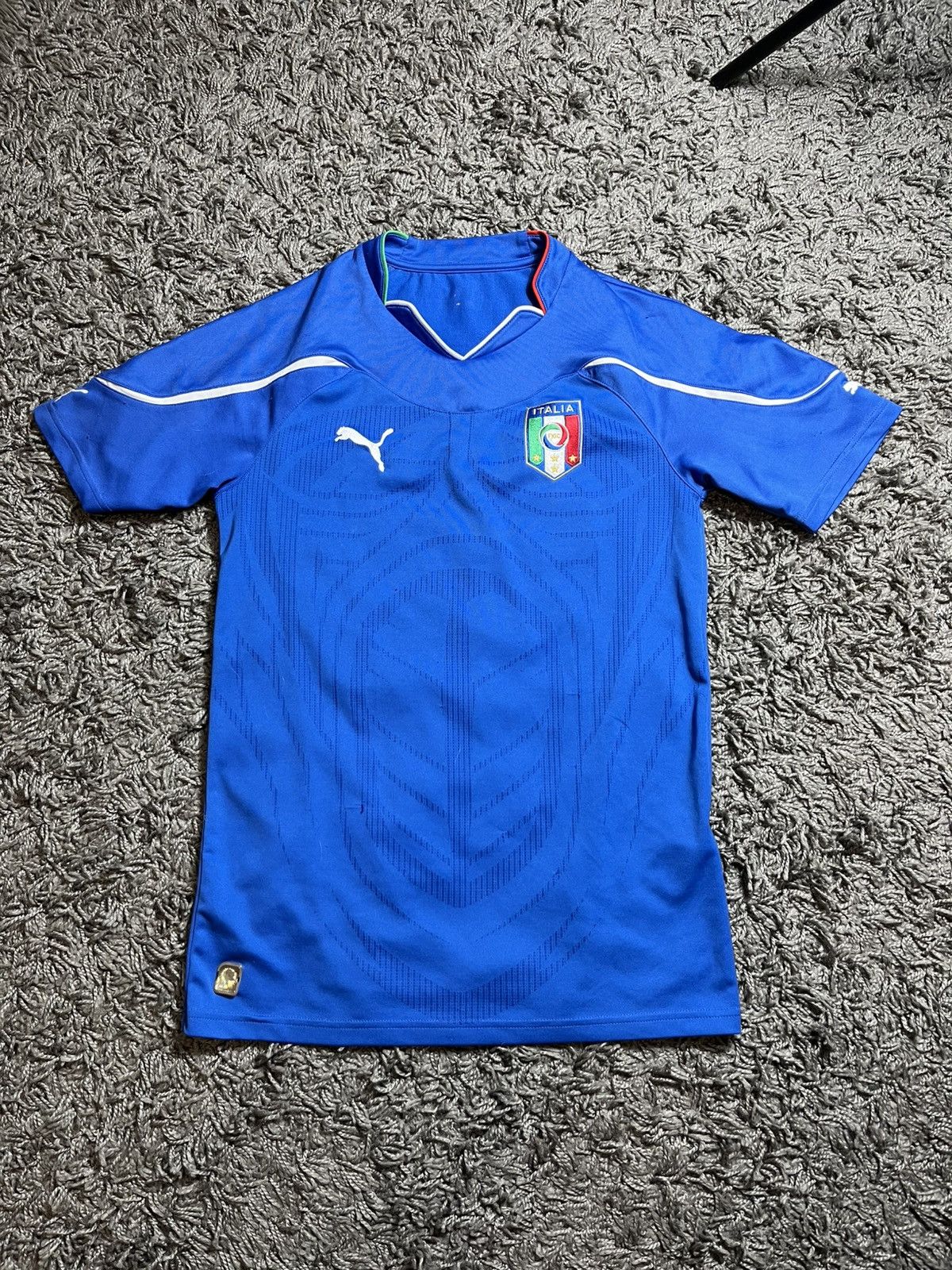 Puma × Vintage PUMA ITALY NATIONAL FOOTBALL TEAM 2010/11 SOCCER JERSEY Size US S / EU 44-46 / 1 - 1 Thumbnail