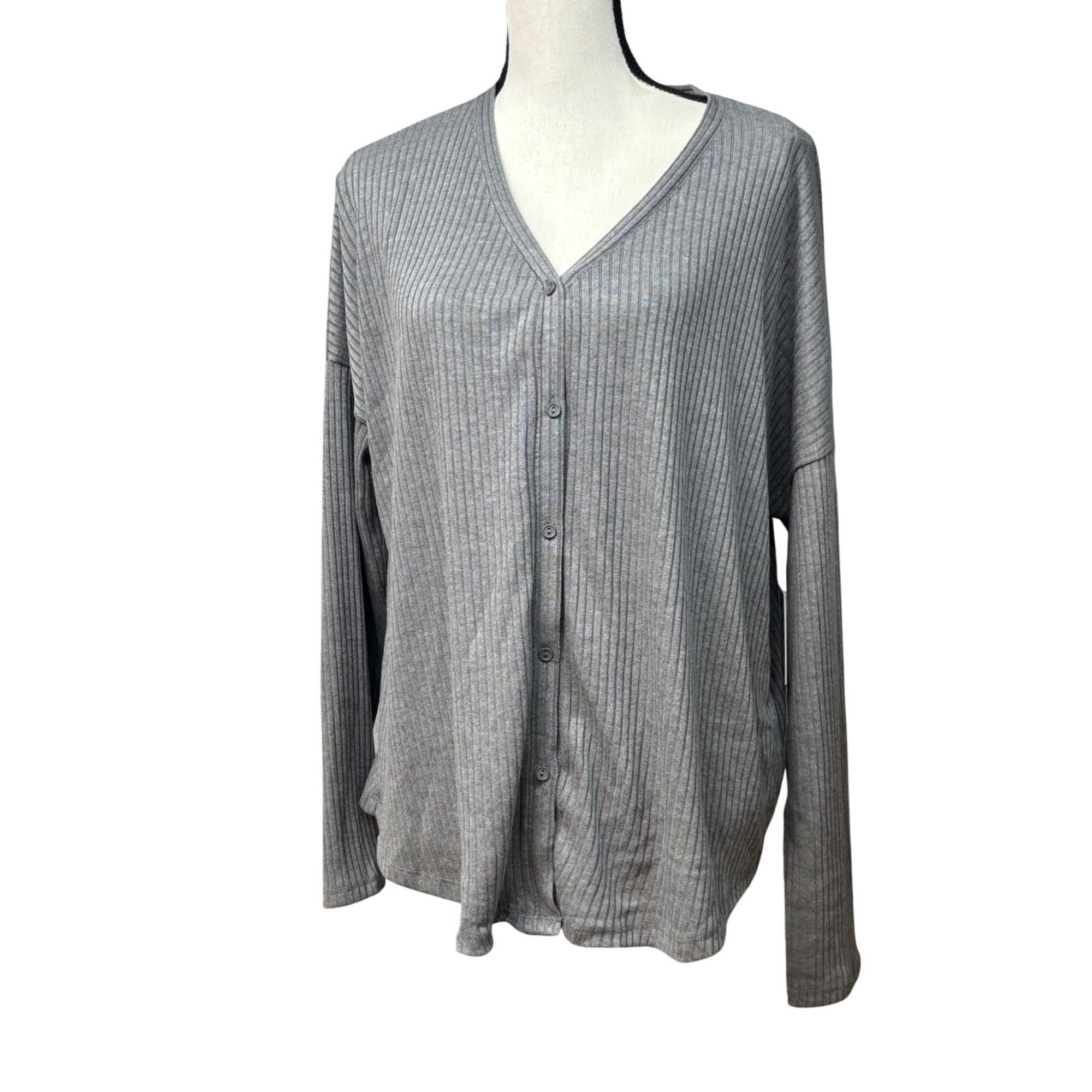 Other Tinsel Long Sleeve V-neck, Button Front Ribbed Cardigan Top Size ONE SIZE - 2 Thumbnail