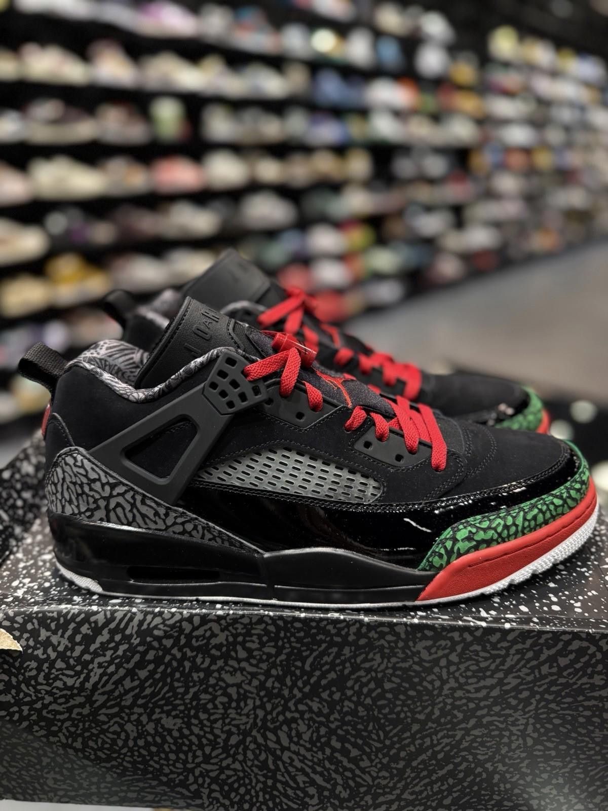 Jordan Brand JORDAN SPIZIKE LOW FQ1759 060 Size 13 Men Size US 13 / EU 46 - 1 Thumbnail