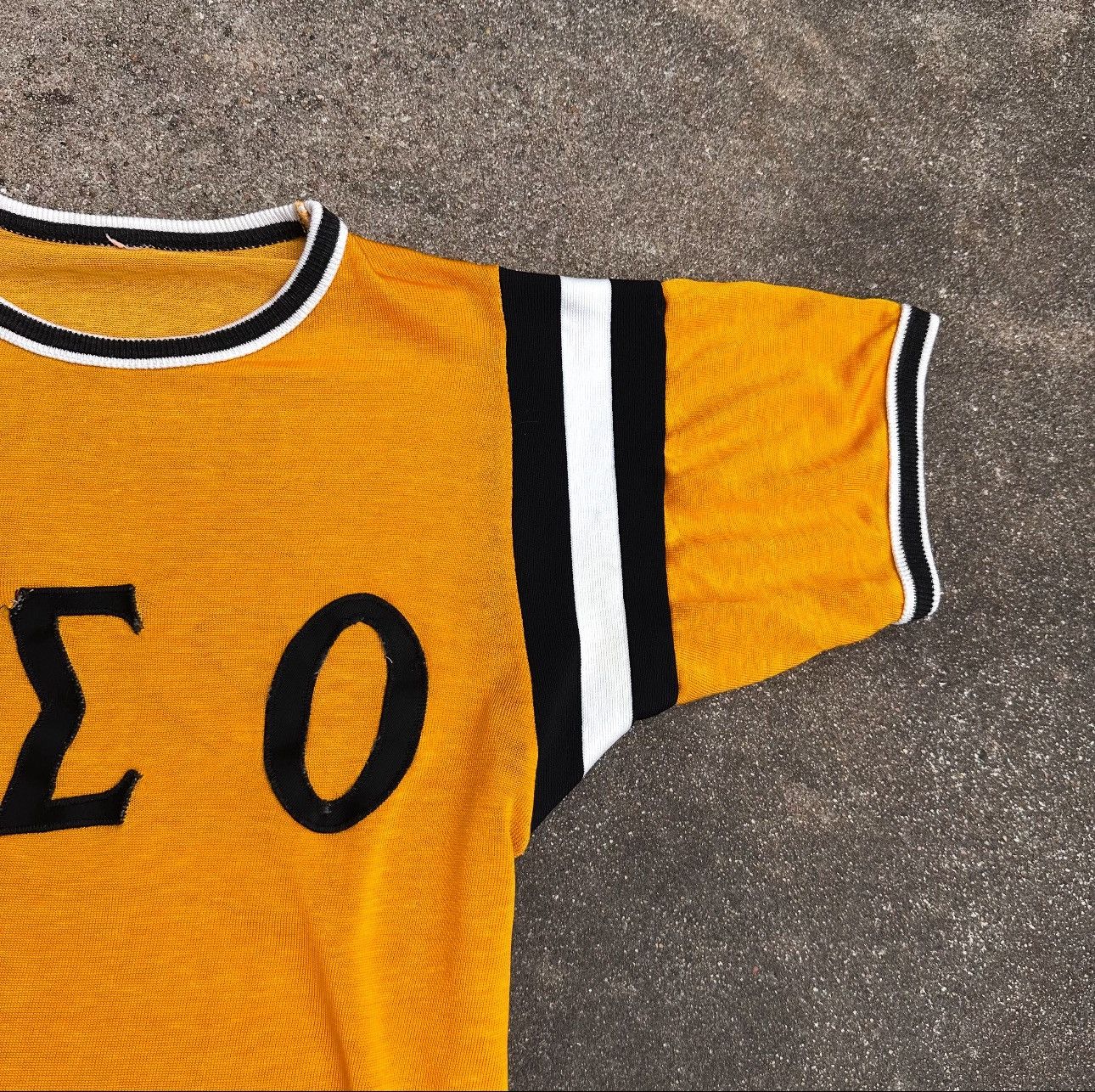 Vintage TRUE VINTAGE Thrashed 50s 60s Durene Jersey Ringer Tee Size US M / EU 48-50 / 2 - 4 Thumbnail