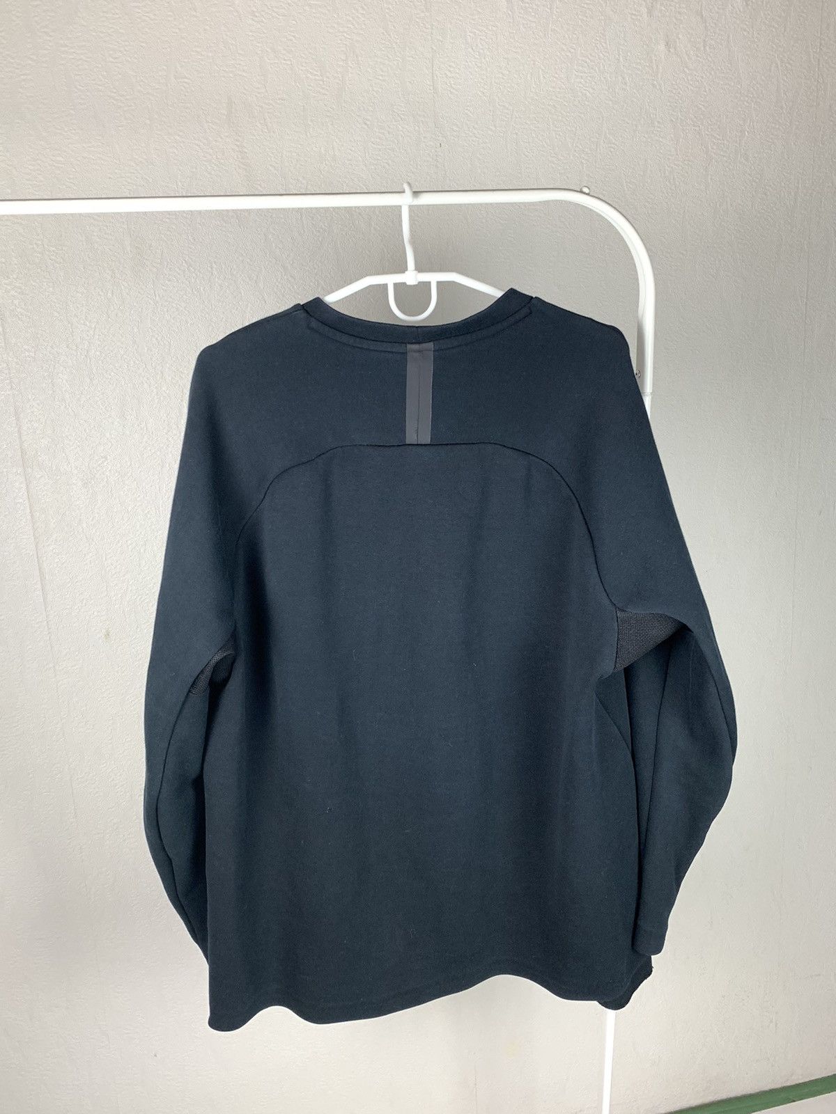 Nike Nike Tech Fleece Black Sweatshirt Size L Size US L / EU 52-54 / 3 - 7 Thumbnail