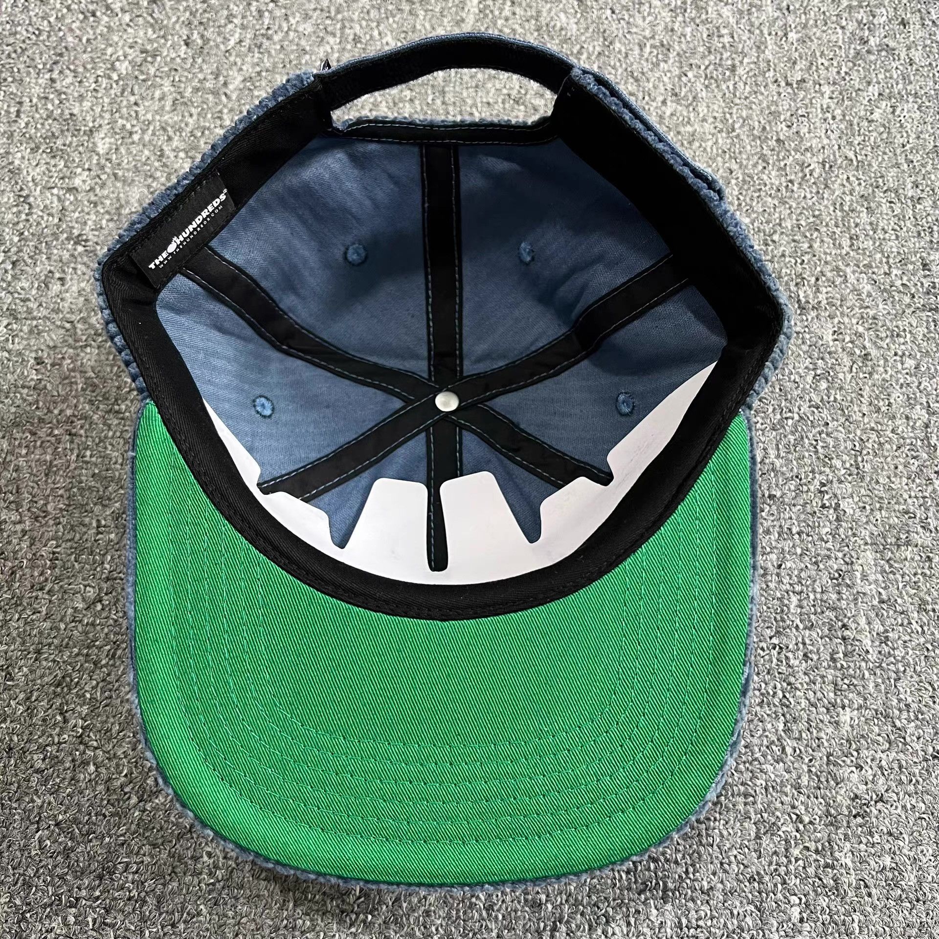 The Hundreds The Hundreds Bomb Embroidered Corduroy Baseball Cap Q7 Size ONE SIZE - 4 Thumbnail