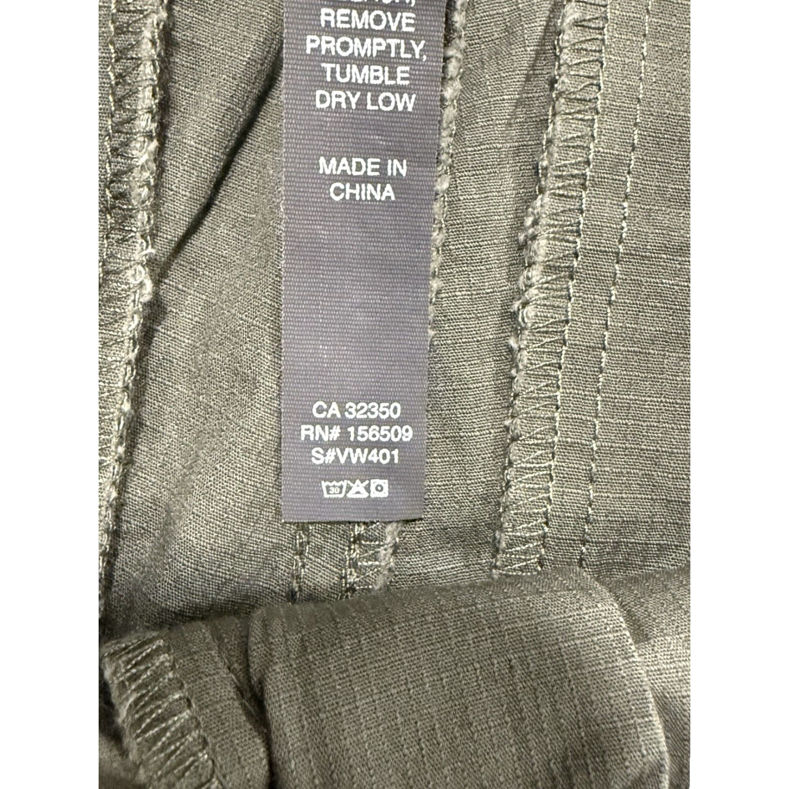 Vuori Vuori Women's Jogger Pants S Green Ripstop Performance Lightweight Activewear Inseam 28.5" Regular Pants ManMade Blended Fabric VW401 Mens? Size 28" / US 6 / IT 42 - 6 Thumbnail