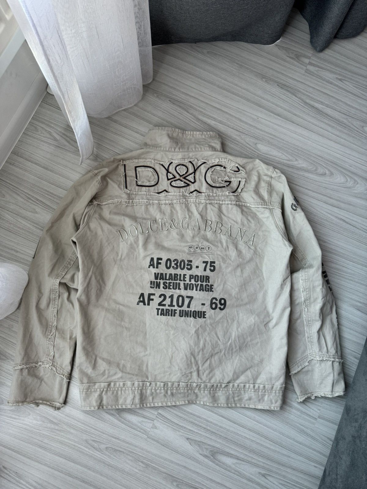 Dolce & Gabbana × Vintage Dolce & Gabbana Denim Jacket Tour Multilogo Vintage 90s Size US XL / EU 56 / 4 - 2 Thumbnail