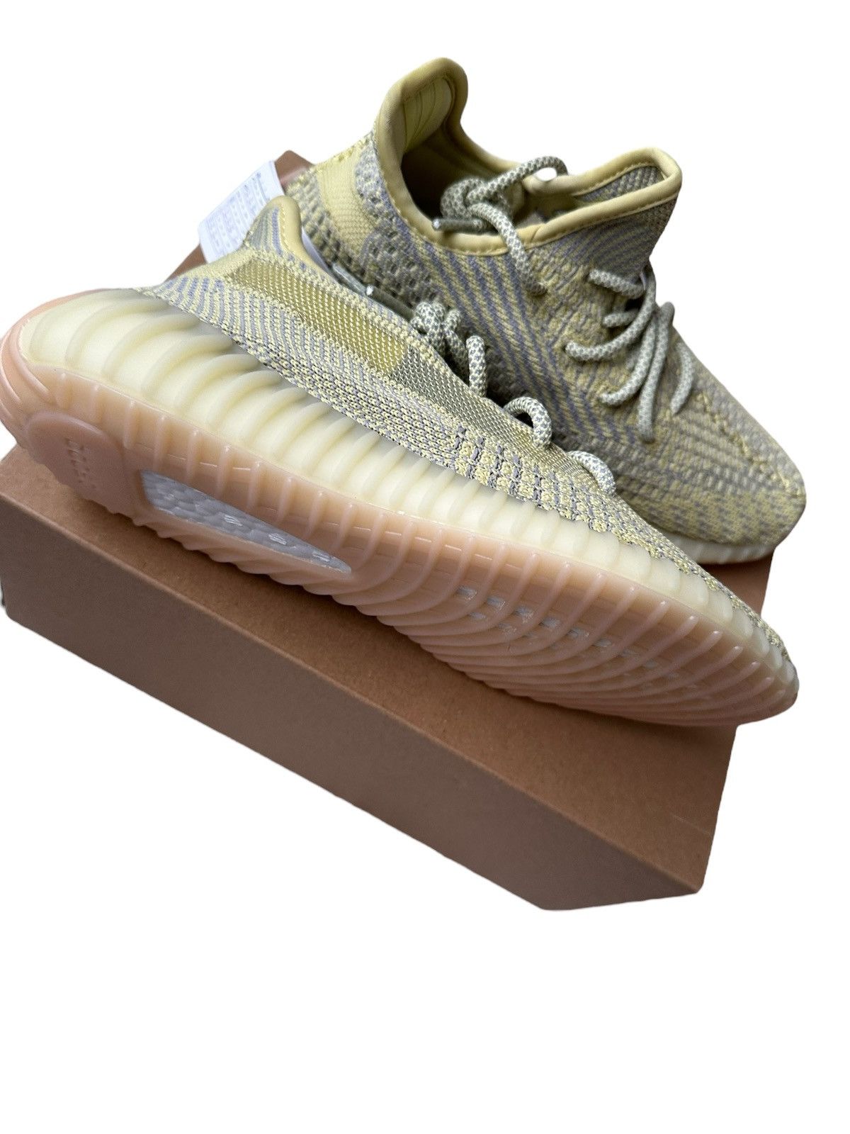 Adidas Yeezy 350 V2 Antlia Size US 6 / EU 39 - 4 Thumbnail