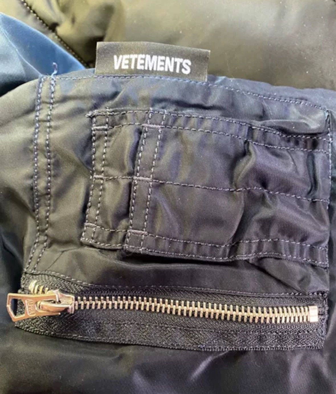Vetements Vetements alpha s size instructions cotton jacket Size US S / EU 44-46 / 1 - 5 Thumbnail