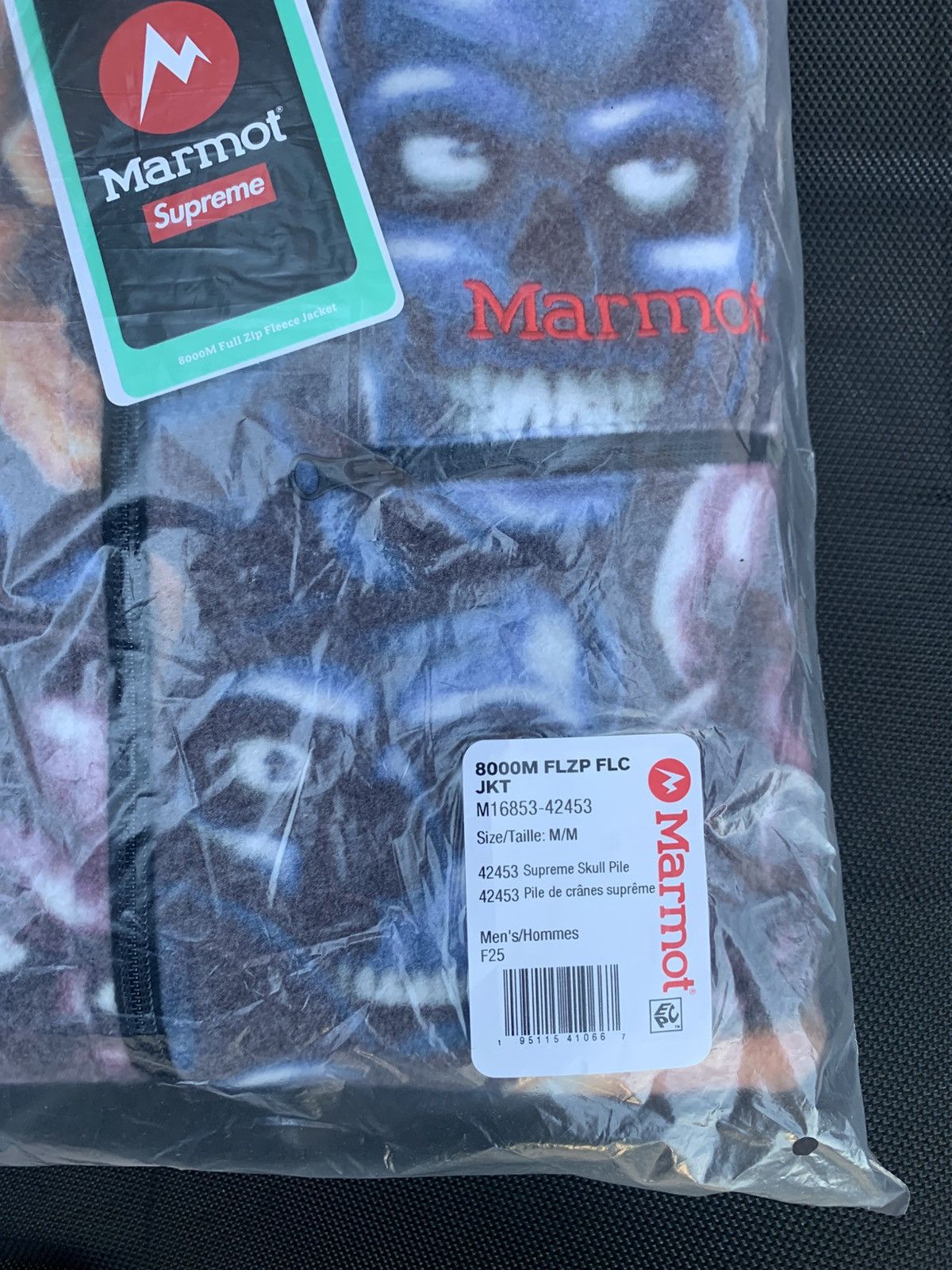 Supreme Supreme x marmot skull pile fleece medium Size US M / EU 48-50 / 2 - 2 Thumbnail