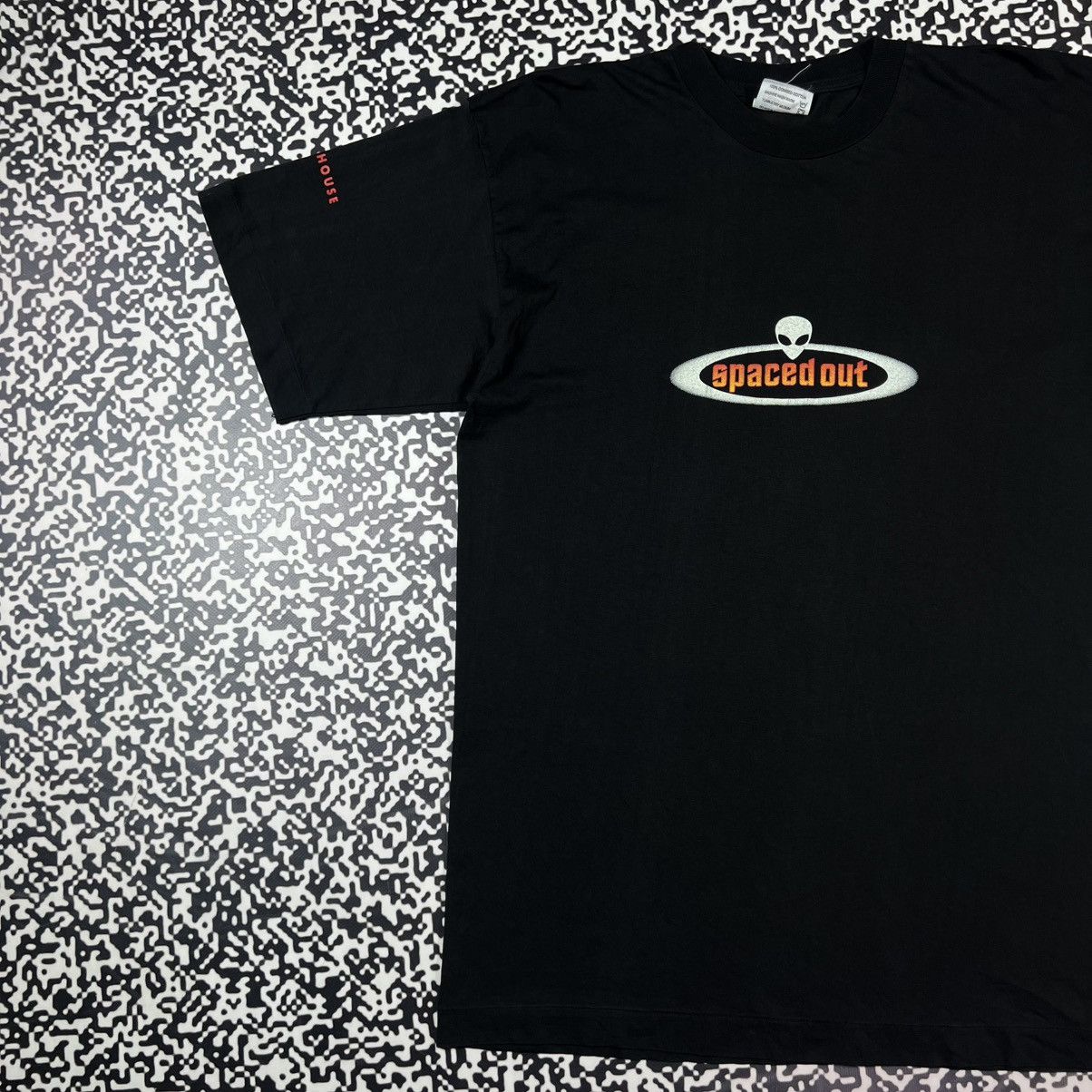Vintage Vintage 90s Alien Spaced Out Single Stitch USA Boxy T-shirt Size US XL / EU 56 / 4 - 3 Thumbnail