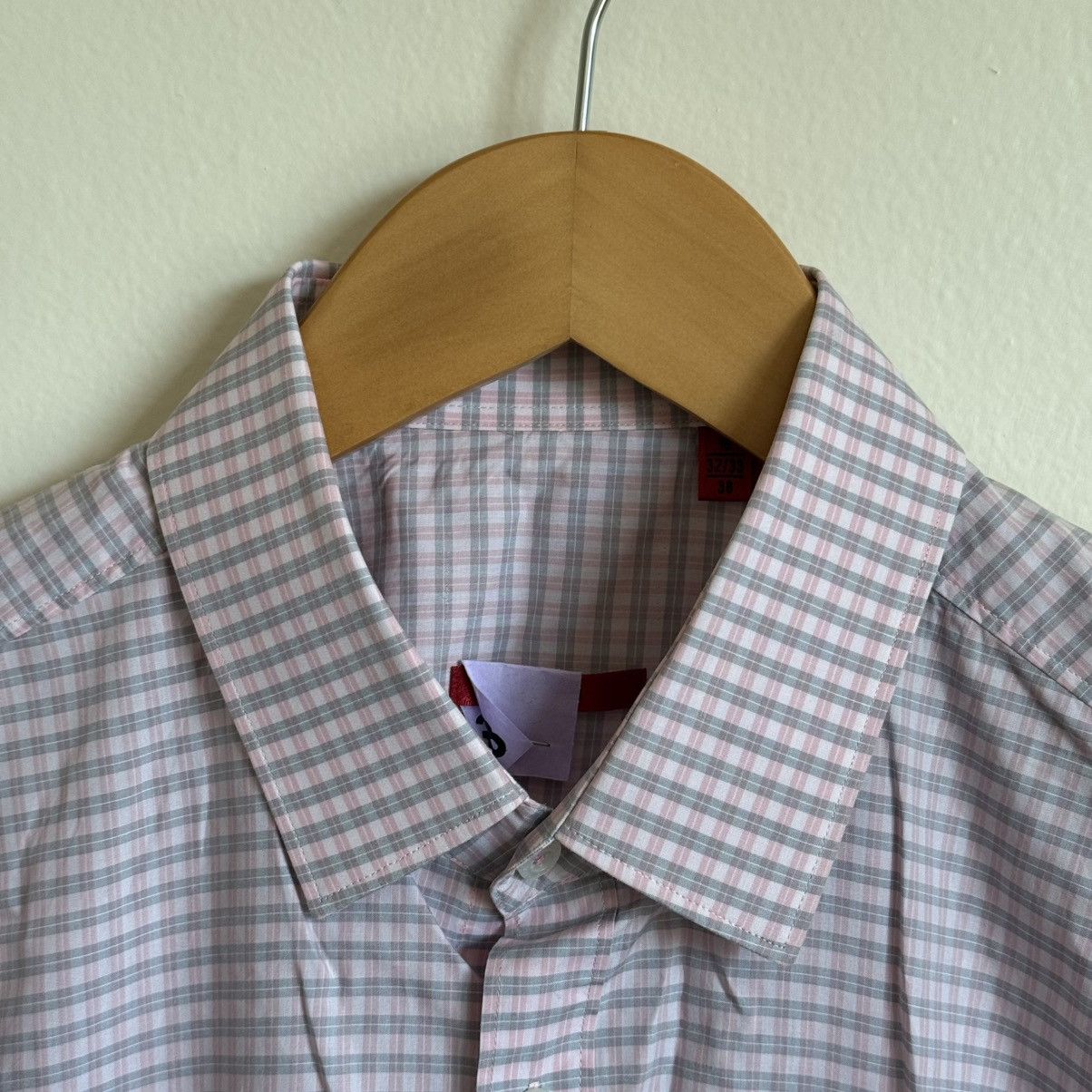 Hugo Hugo Boss Men’s Dress Shirt 15R Pink Size US M / EU 48-50 / 2 - 2 Thumbnail