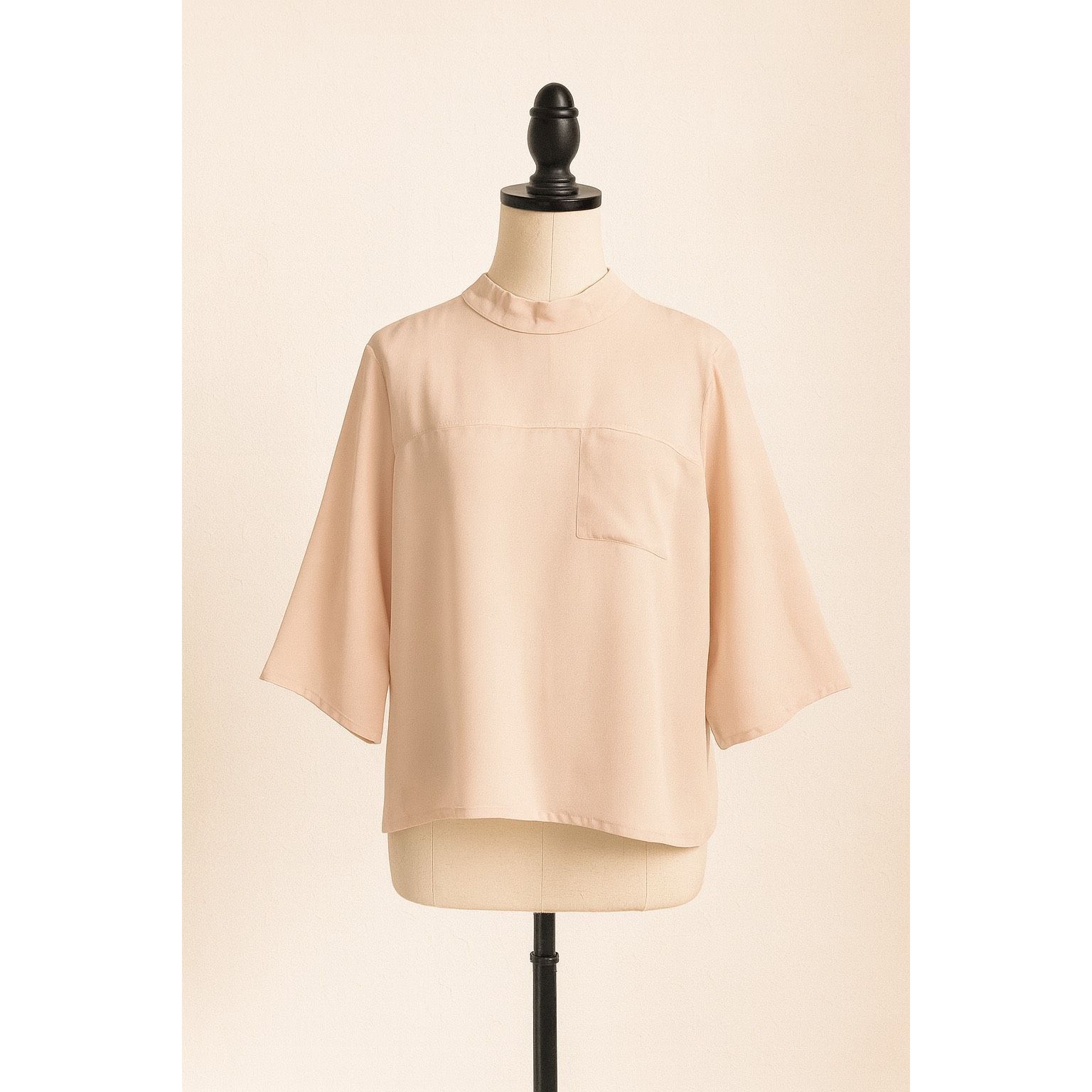 Other Monki Pale Pink High-Neck Loose Fit Blouse – Size M Size M / US 6-8 / IT 42-44 - 1 Thumbnail