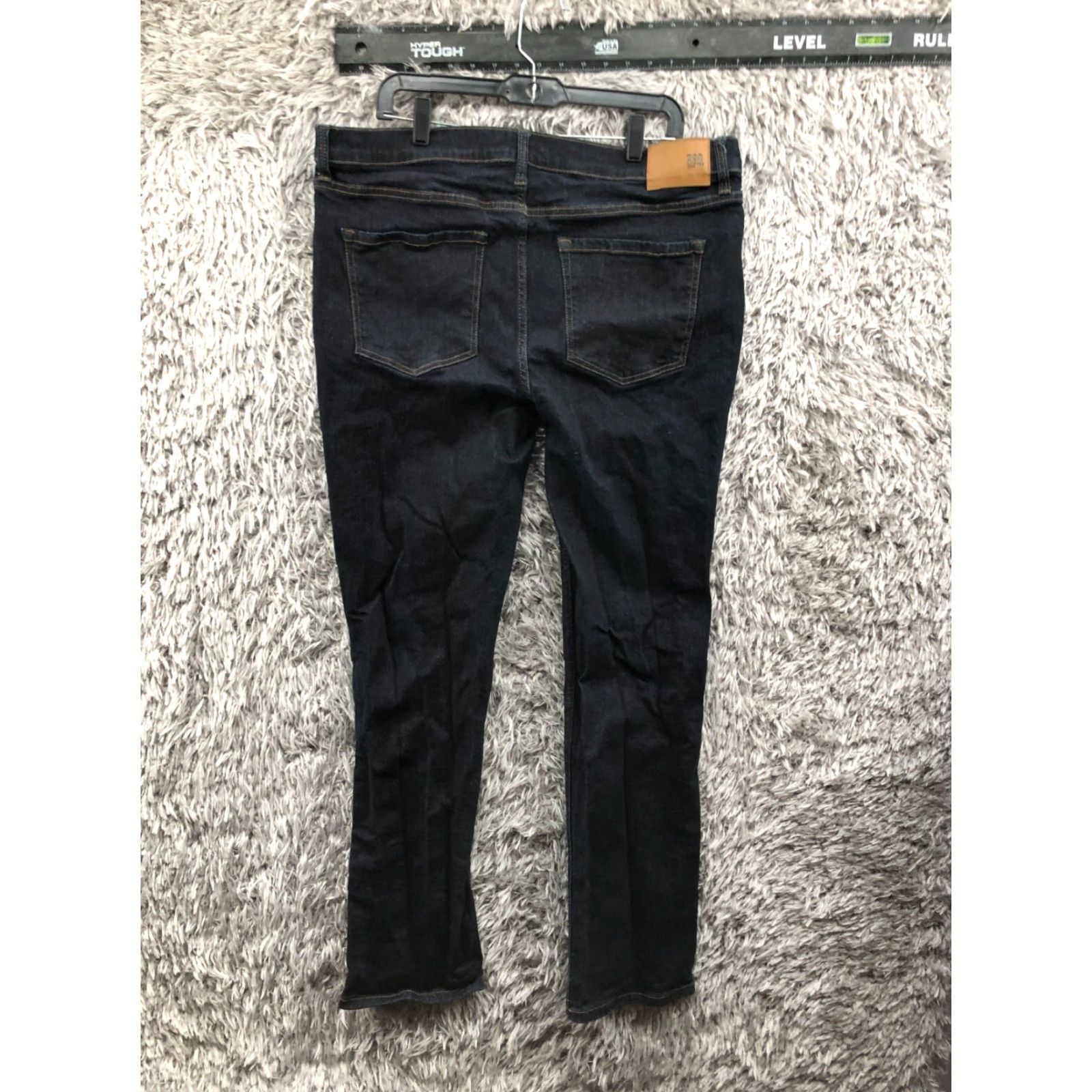 Rsq RSQ Slim Straight Jeans Mens 38x32 Dark Wash Blue Slim Modern American 5-Pocket Denim Cotton Blend Jeans RSQ Model Regular Size Type 38 Mens Blue Size US 38 / EU 54 - 5 Thumbnail