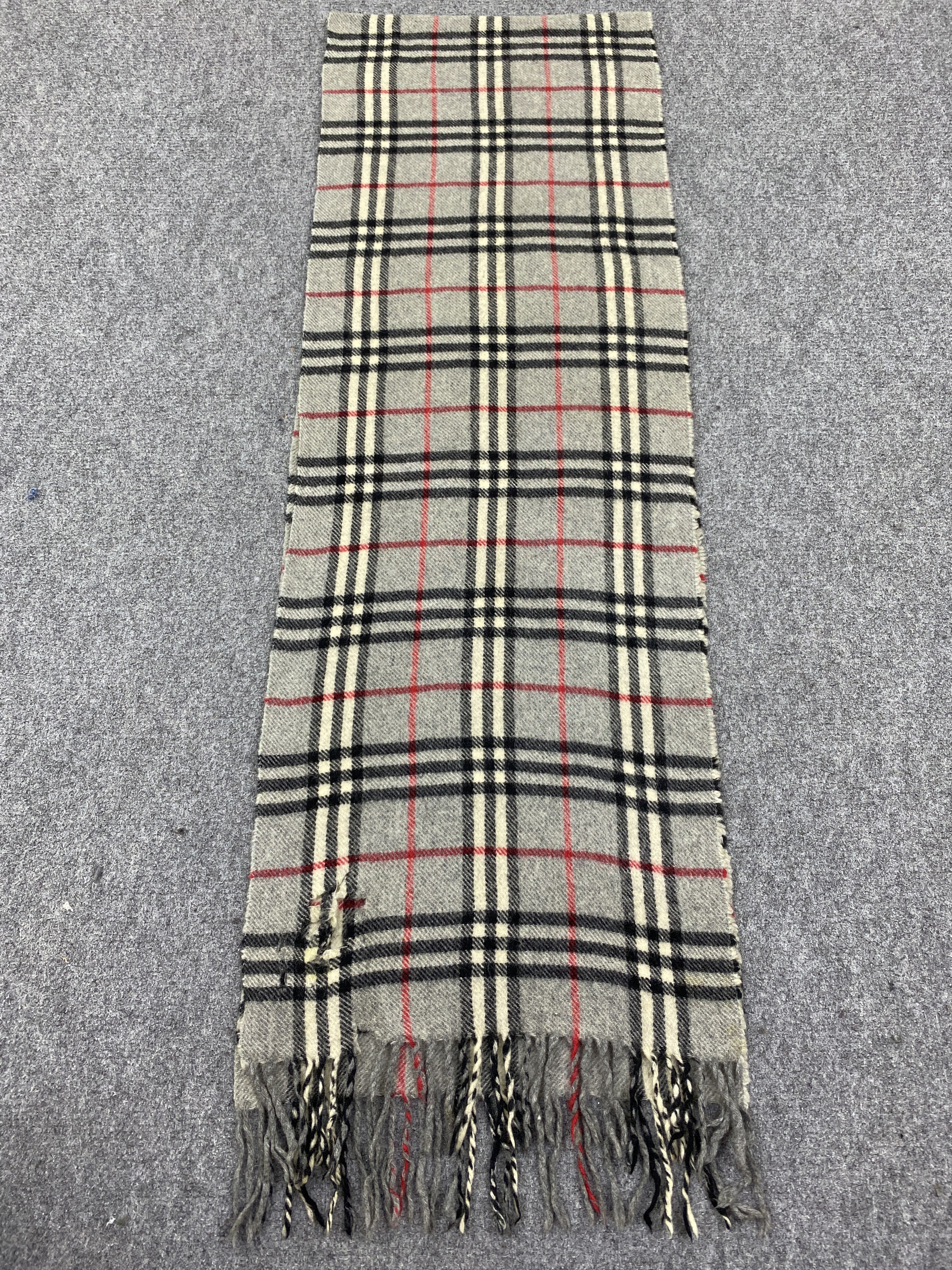 Burberry Vintage Burberry Novacheck Scarf Muffler Wool Scarves SC0083 Size ONE SIZE - 4 Thumbnail