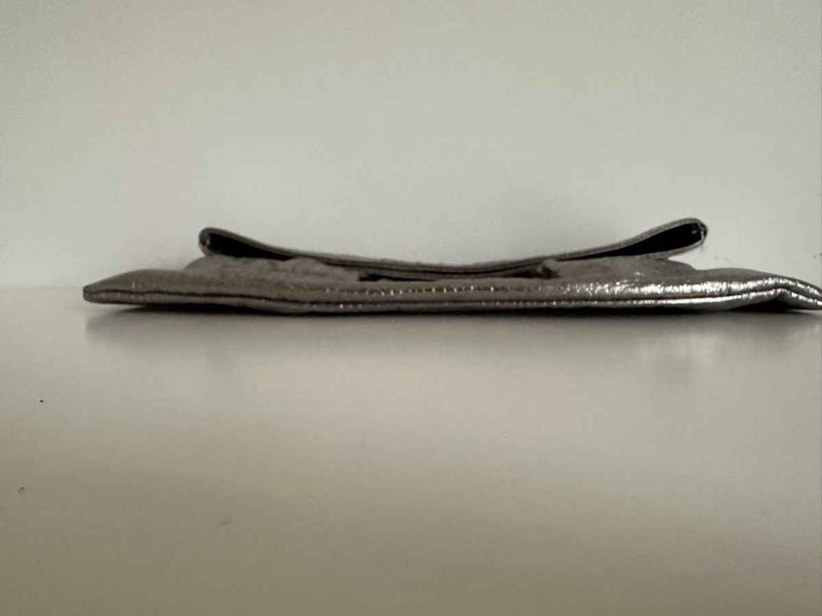 Vintage Silver leather clutch Size ONE SIZE - 4 Thumbnail