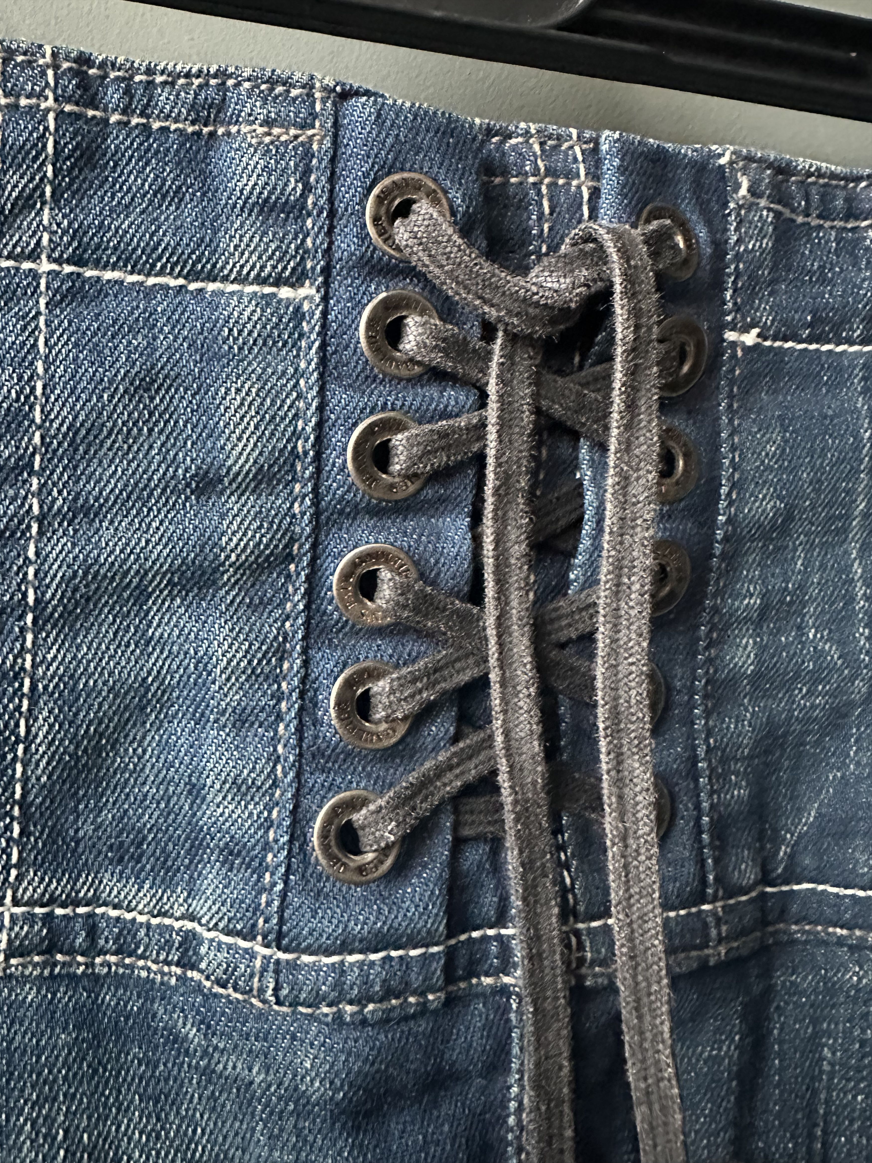 Jean Paul Gaultier Jean Paul Gaultier Mid-length Denim Skirt Size 27" / US 4 / IT 40 - 6 Thumbnail