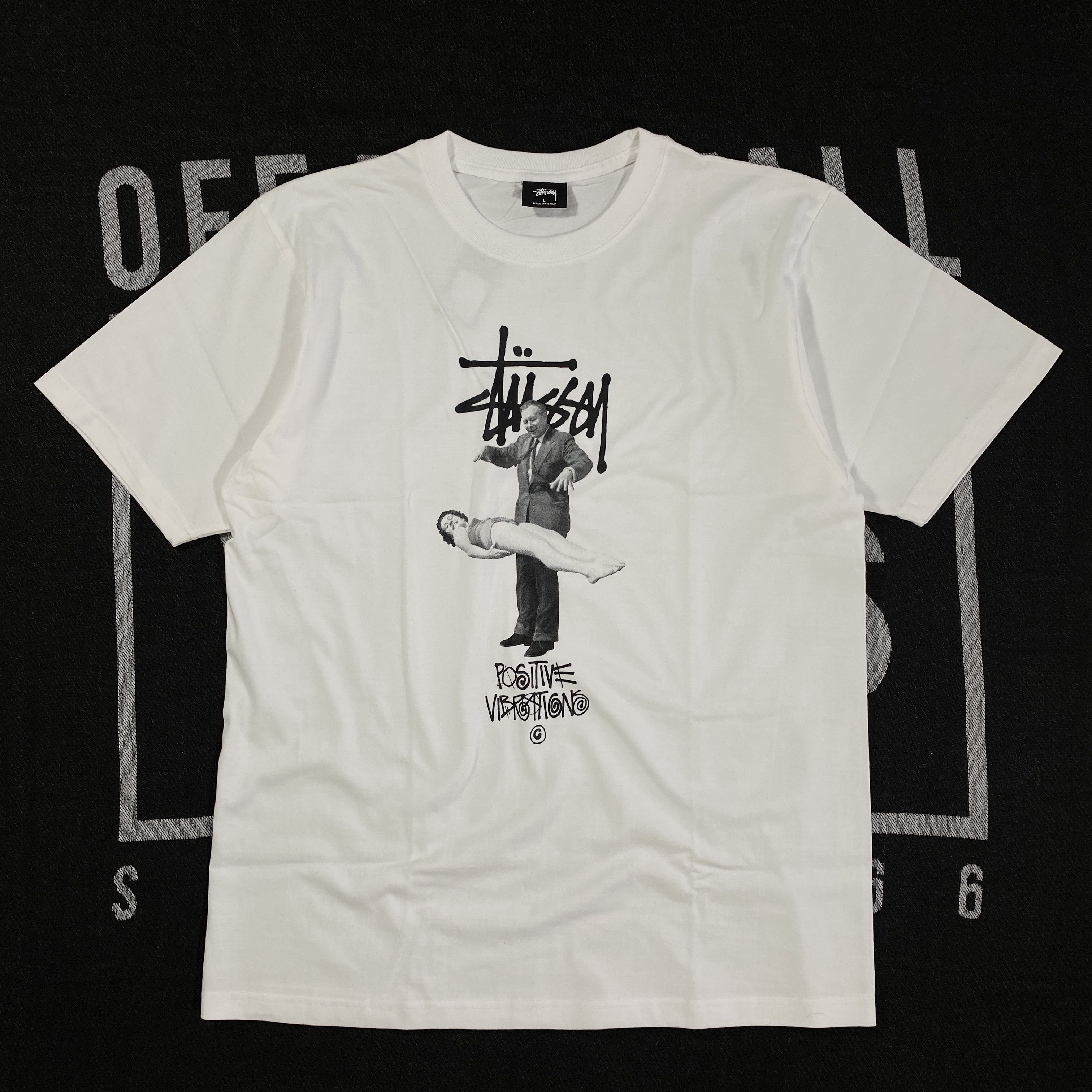 image of Stussy Levitate Tee Xlarge in White, Men's