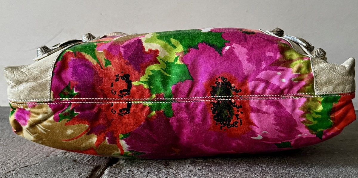 Balenciaga Balenciaga - 2000’s - Classic Motocross - Floral Satin Bag Size ONE SIZE - 11 Thumbnail