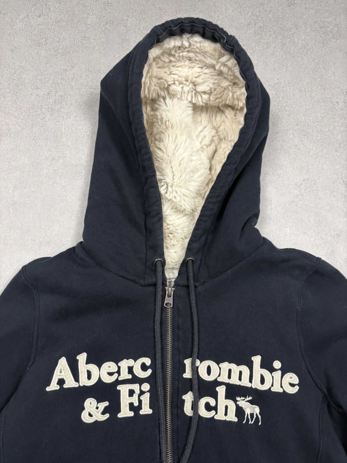 Abercrombie & Fitch Abercrombie & Fitch Fuzzy Sherpa Zip Hoodie Navy Y2K Vintage Size US M / EU 48-50 / 2 - 5 Thumbnail