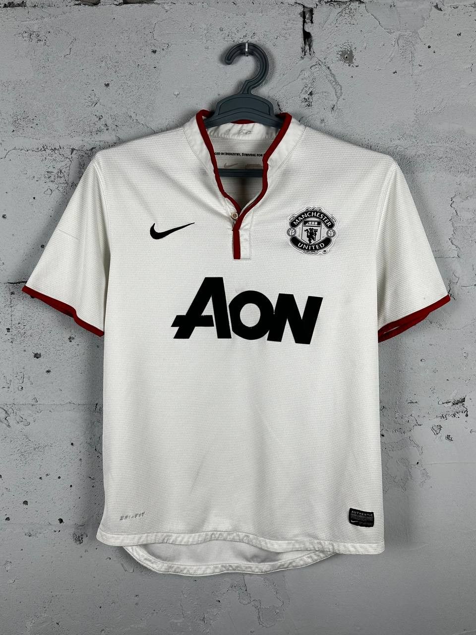 Nike Vintage Manchester United 2012/2013 Soccer Jersey T-shirt Size US M / EU 48-50 / 2 - 1 Thumbnail