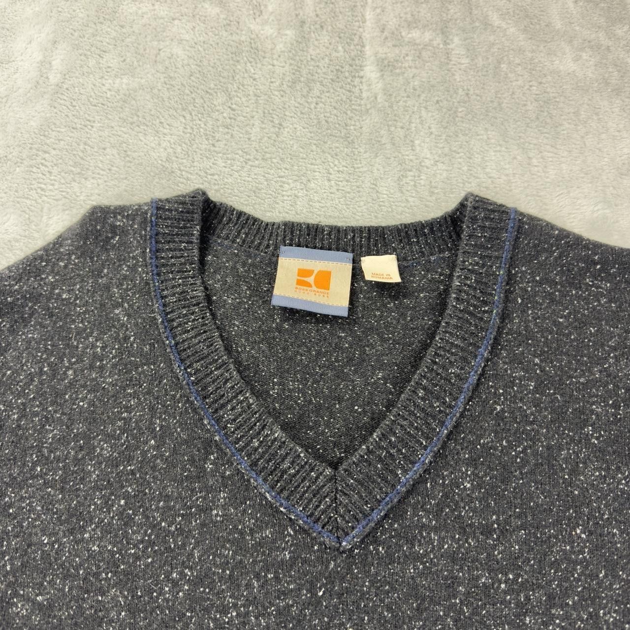 Hugo Boss Hugo Boss Orange Men's Size Large Wool Blend V Neck Sweater Size US L / EU 52-54 / 3 - 7 Thumbnail