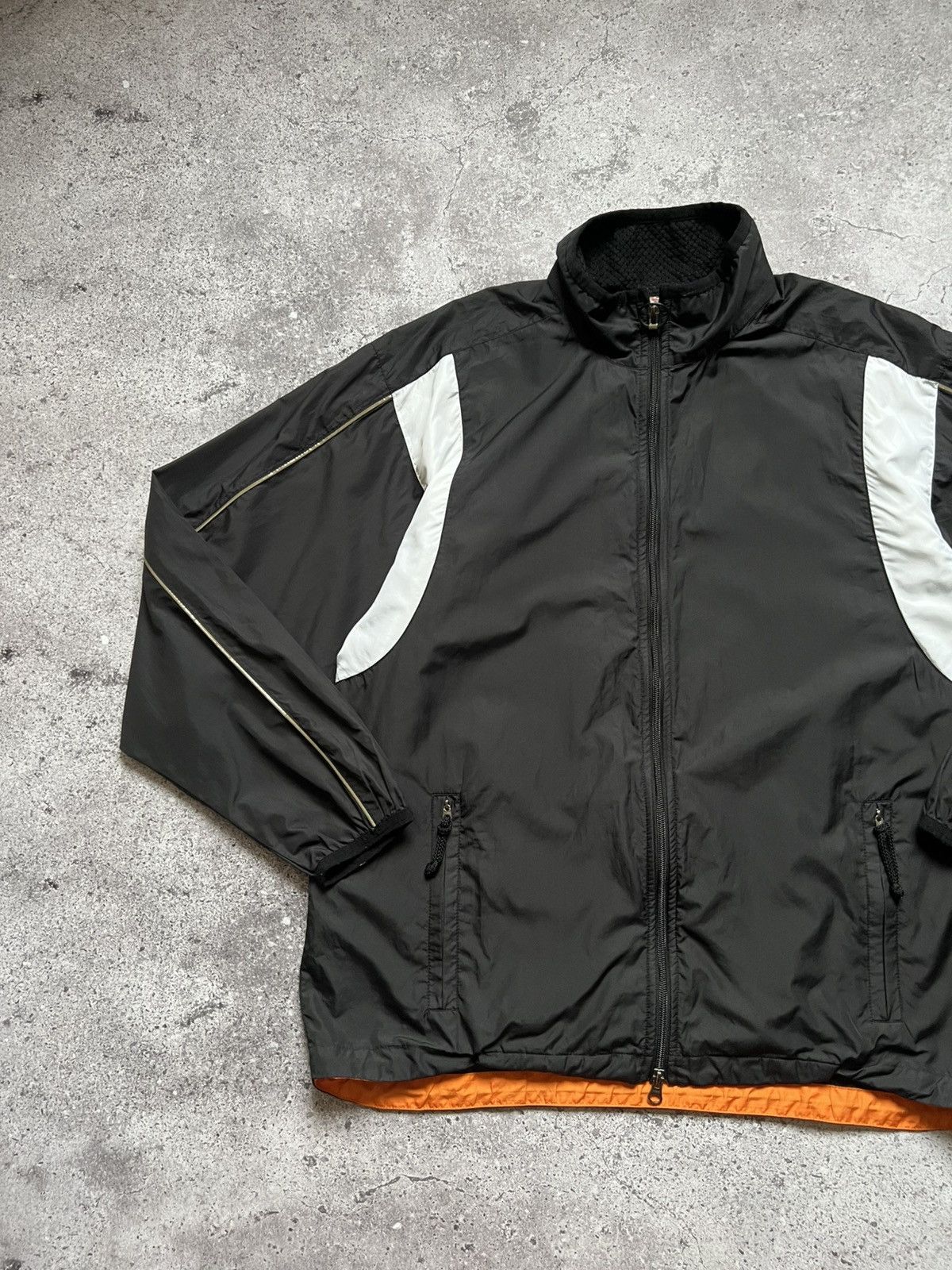 Nike × Vintage Vintage Nike 90s Nylon Track Jacket Black Size US XL / EU 56 / 4 - 2 Thumbnail