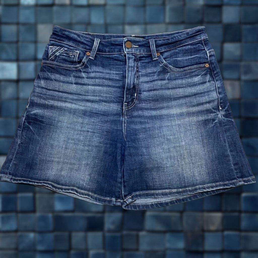 Vintage Buckle Blue Denim Buckle Womens 26 Jeans Shorts High Rise Cut-Off 5 Inseam 5" Vintage No Size 26" / US 2 / IT 38 - 1 Thumbnail