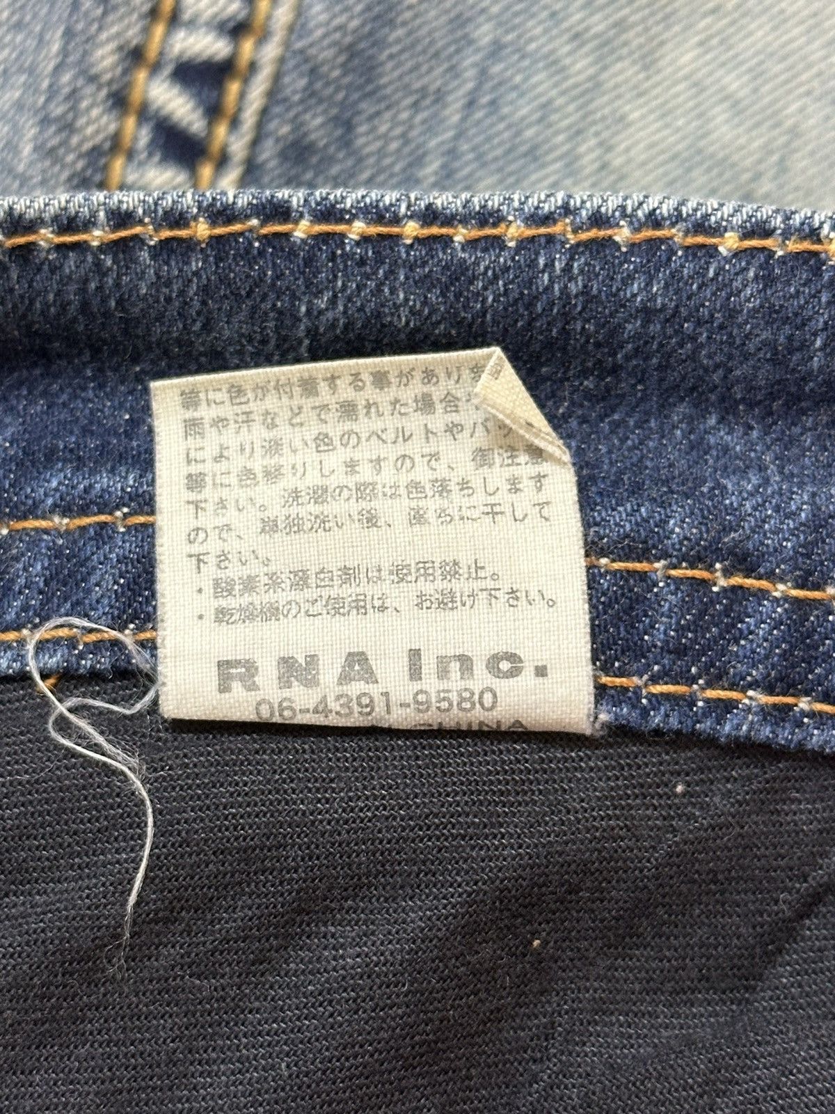 Japanese Brand Vintage Japanese RNA Faded Wash Style Jeans Size US 30 / EU 46 - 10 Thumbnail