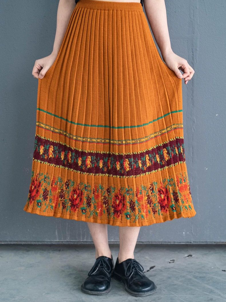 Kenzo KENZO A brown floral pleated skirt in a gorgeous shade Size 25" / US 0 / IT 36 - 4 Thumbnail