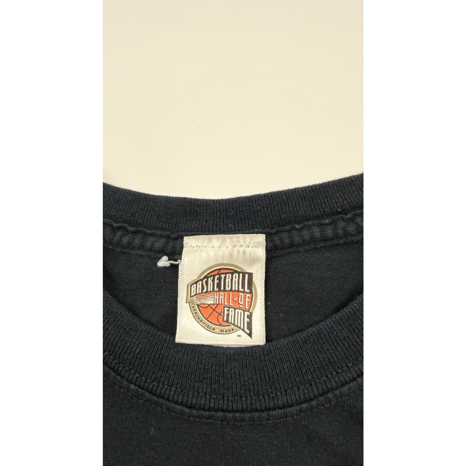Logo 7 Basketball Hall of Fame Shirt Mens Medium Black Graphic Tee 1959 Logo Mens Large Front Graphic Tee Size US M / EU 48-50 / 2 - 3 Thumbnail