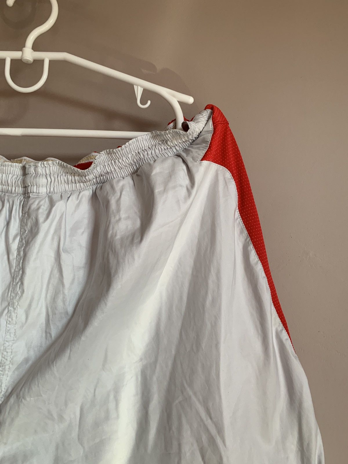 Umbro Vintage England silver shorts 2004 away Umbro soccer Size US 36 / EU 52 - 6 Thumbnail