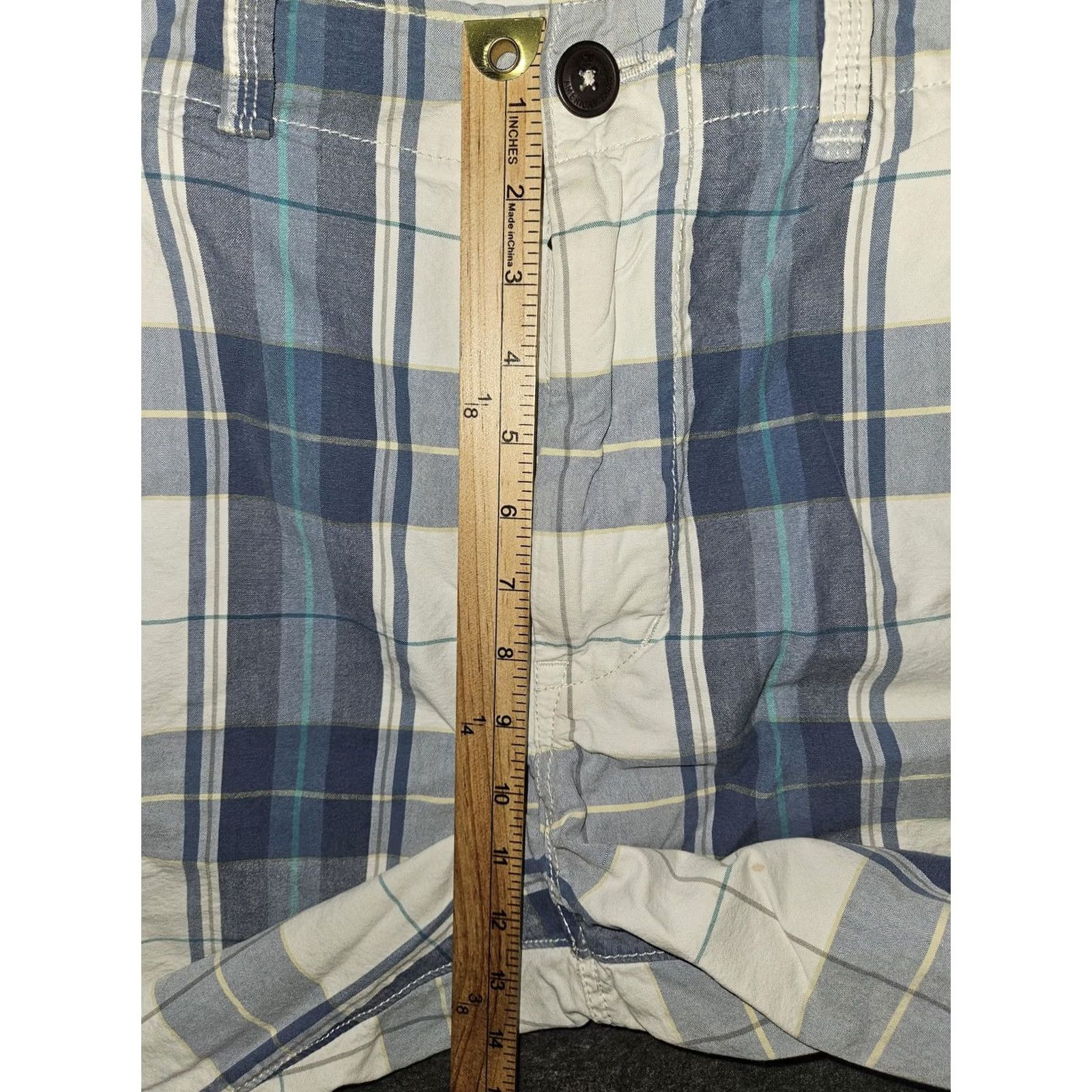 American Eagle Outfitters American Eagle Outfitters Longer Length Shorts Mens 38 Blue Plaid Cotton Casual Bermuda Shorts Mens 38 Blue Plaid Cotton Casual 90s Preppy Logo Pocket Size US 38 / EU 54 - 4 Thumbnail