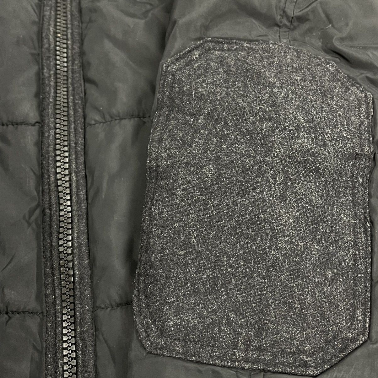 Guess Guess Black puffer jacket with removable hood Size US S / EU 44-46 / 1 - 16 Thumbnail