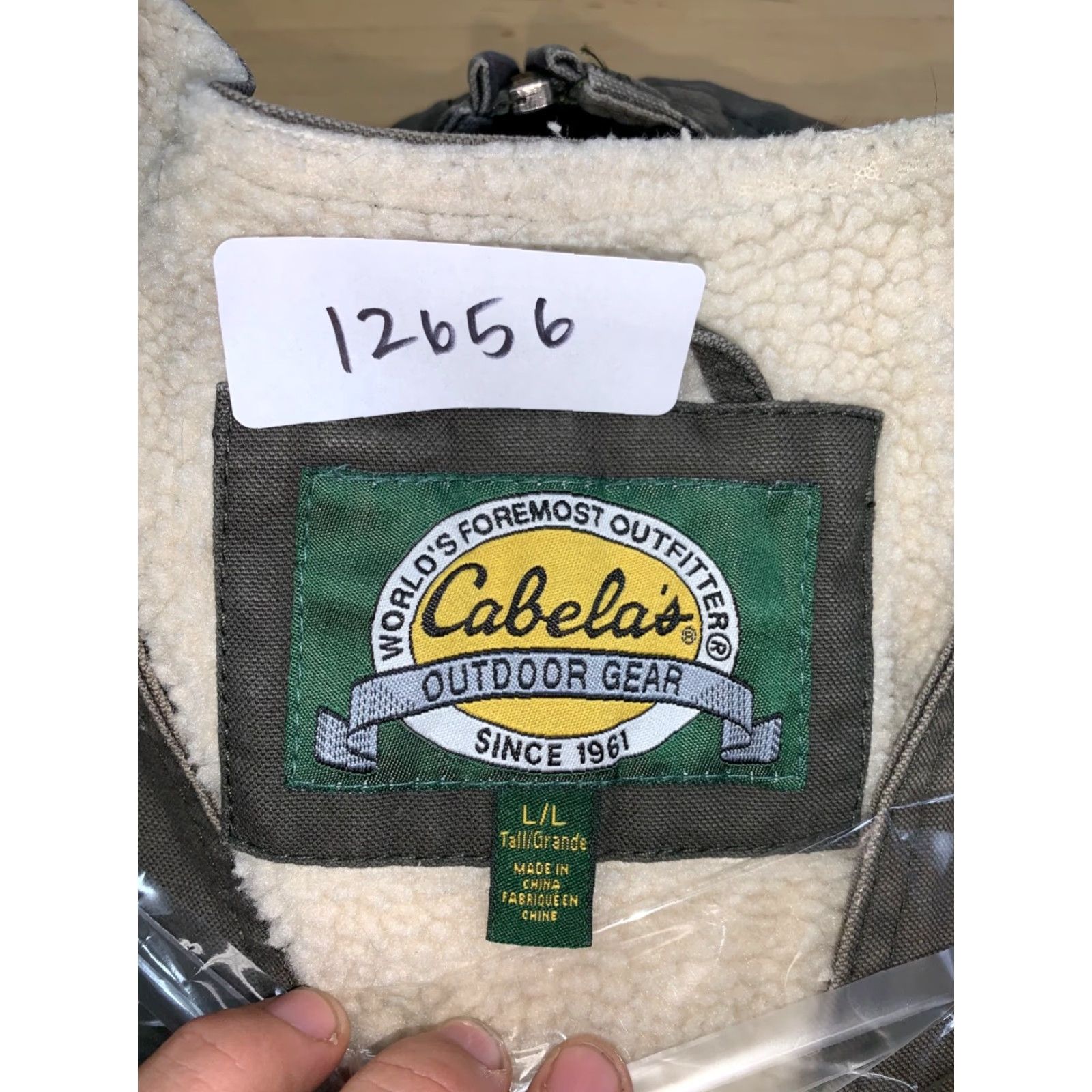 Vintage Cabela's Vest Mens L Green Cotton Canvas Lined Outdoor Casual Hunting Retro Classic Nature Outdoor 12656 Size US L / EU 52-54 / 3 - 8 Thumbnail