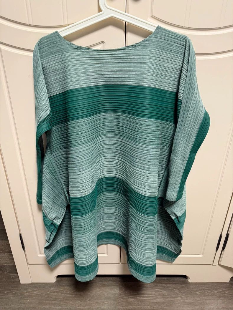Issey Miyake Issey Miyake size:3 Green cotton-mixed top Size XS / US 0-2 / IT 36-38 - 1 Thumbnail