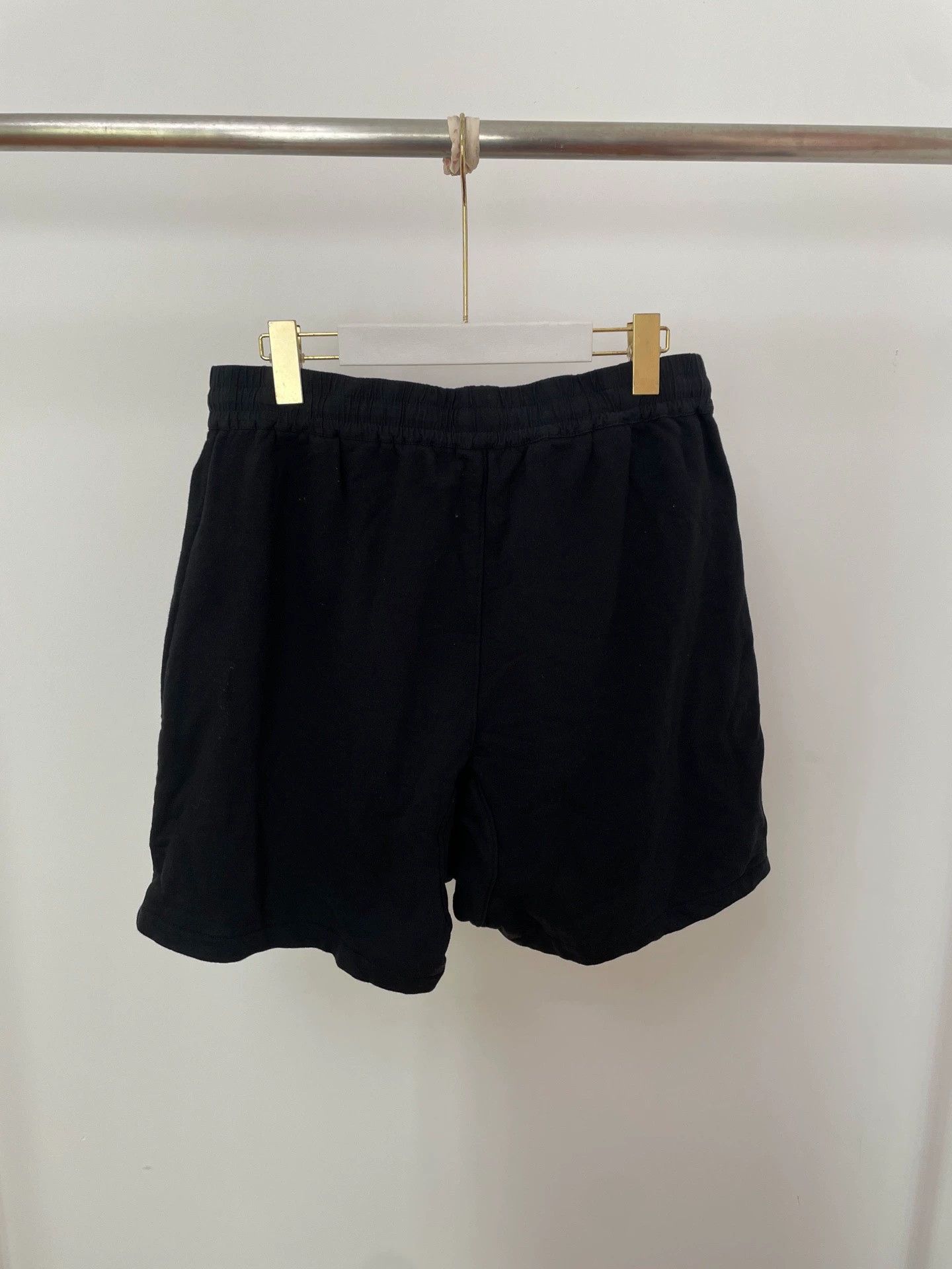 Fear of God Fear of God Fog Essentials Black Shorts Size US 32 / EU 48 - 2 Thumbnail