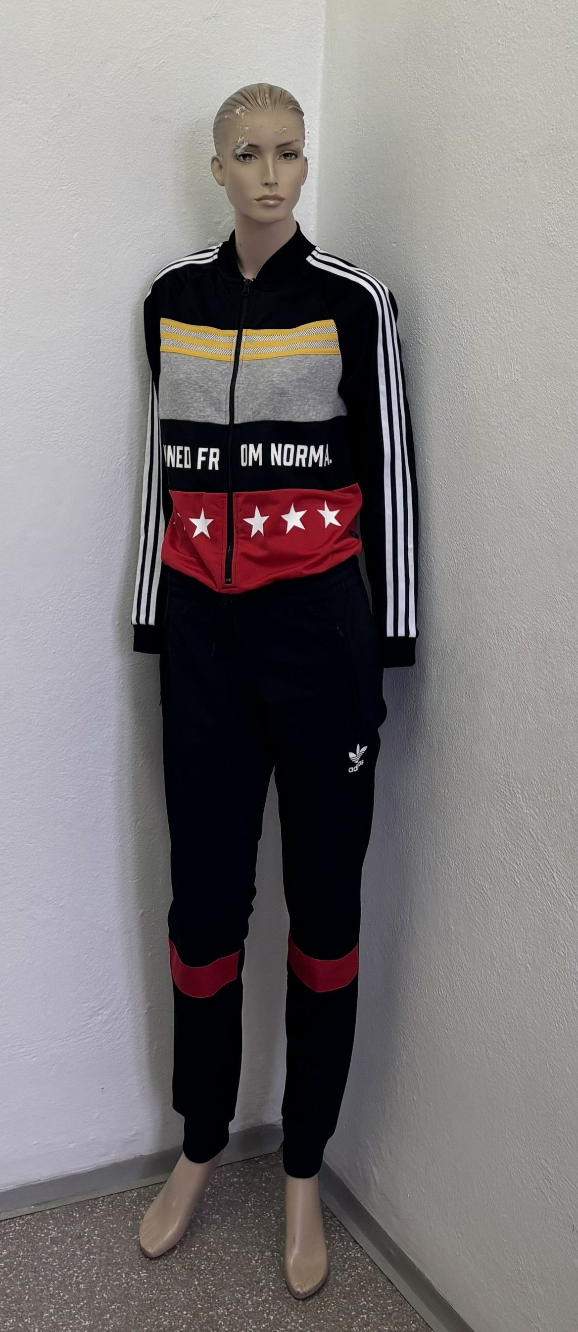 Adidas Adidas Rita Ora overalls Size S / US 4 / IT 40 - 2 Thumbnail