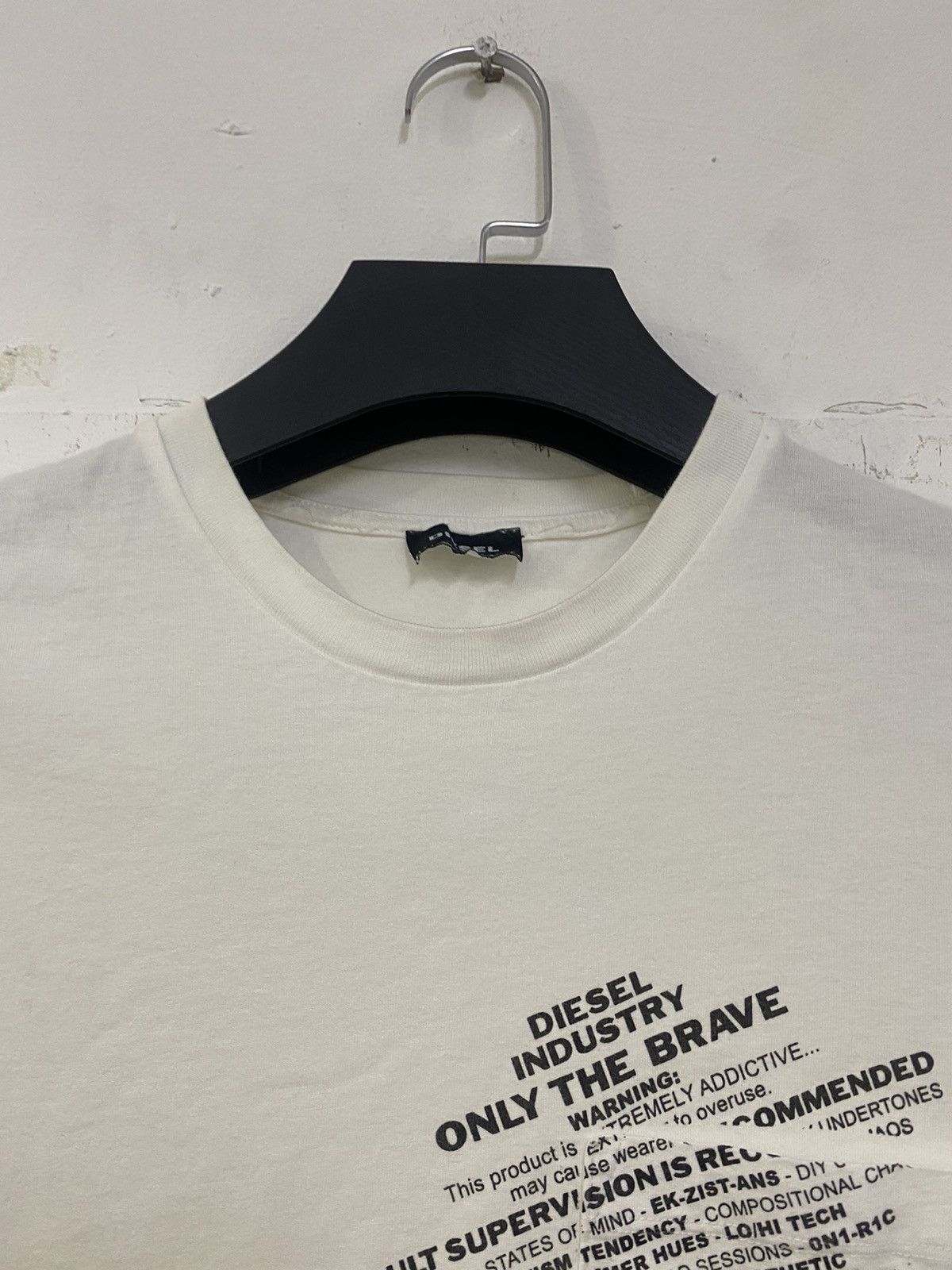 Diesel 💥 DIESEL INDUSTRY POCKET TEE SIMPLE PRINTED Size S / US 4 / IT 40 - 3 Thumbnail