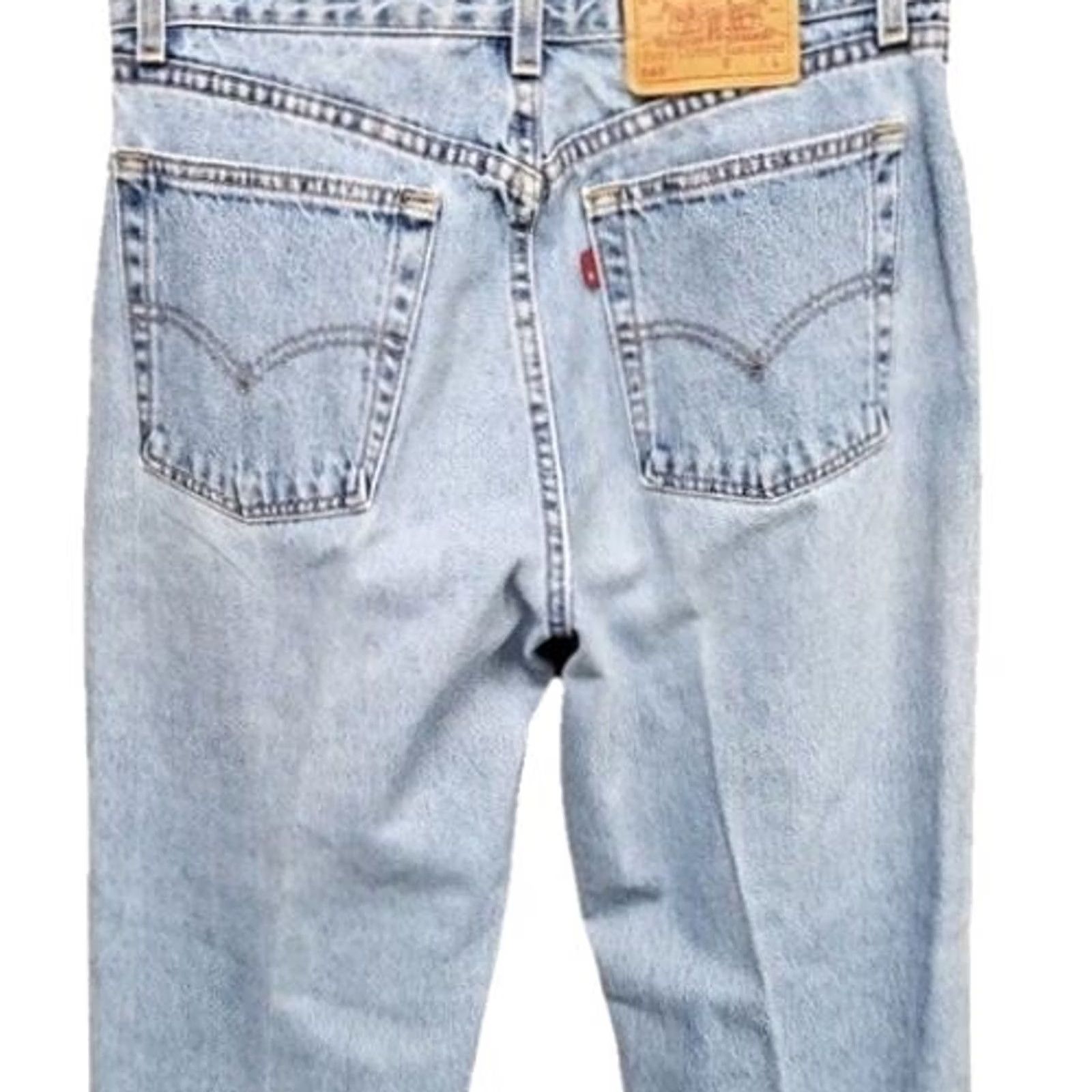 Levi's Levi’s 560 Jeans Light Blue 31 in Inseam Women 12 High Rise Mom Straight Denim USA Button Zip Regular Loose Size 12 Size 24" / US 00 / IT 34 - 5 Thumbnail