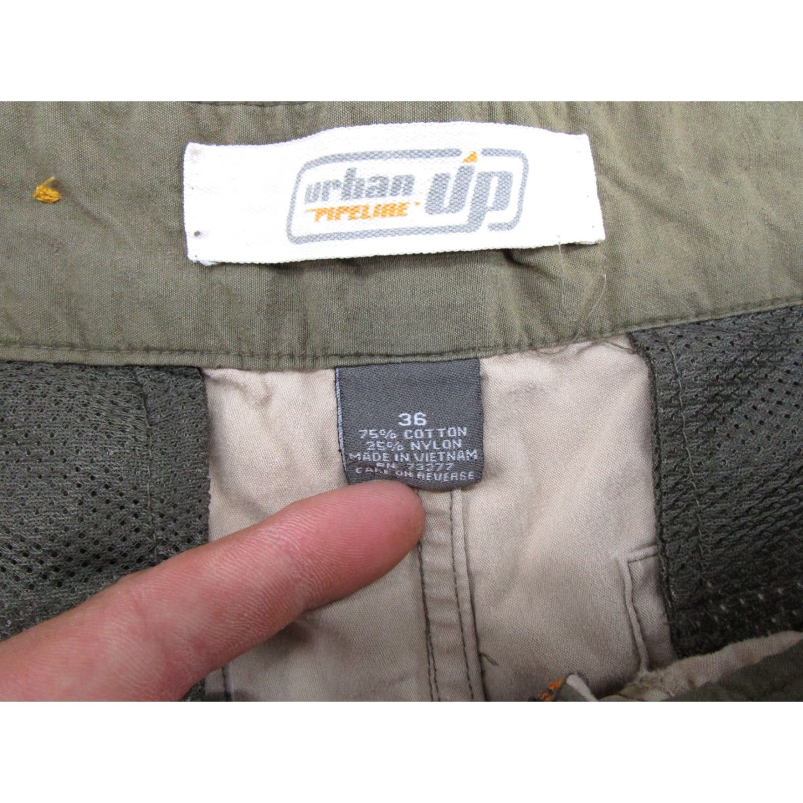 Vintage VINTAGE Urban Pipeline Cargo Shorts Men 36 Beige Pocket Zipper Read Jeans/Shorts? (Wait) Size US 36 / EU 52 - 4 Thumbnail