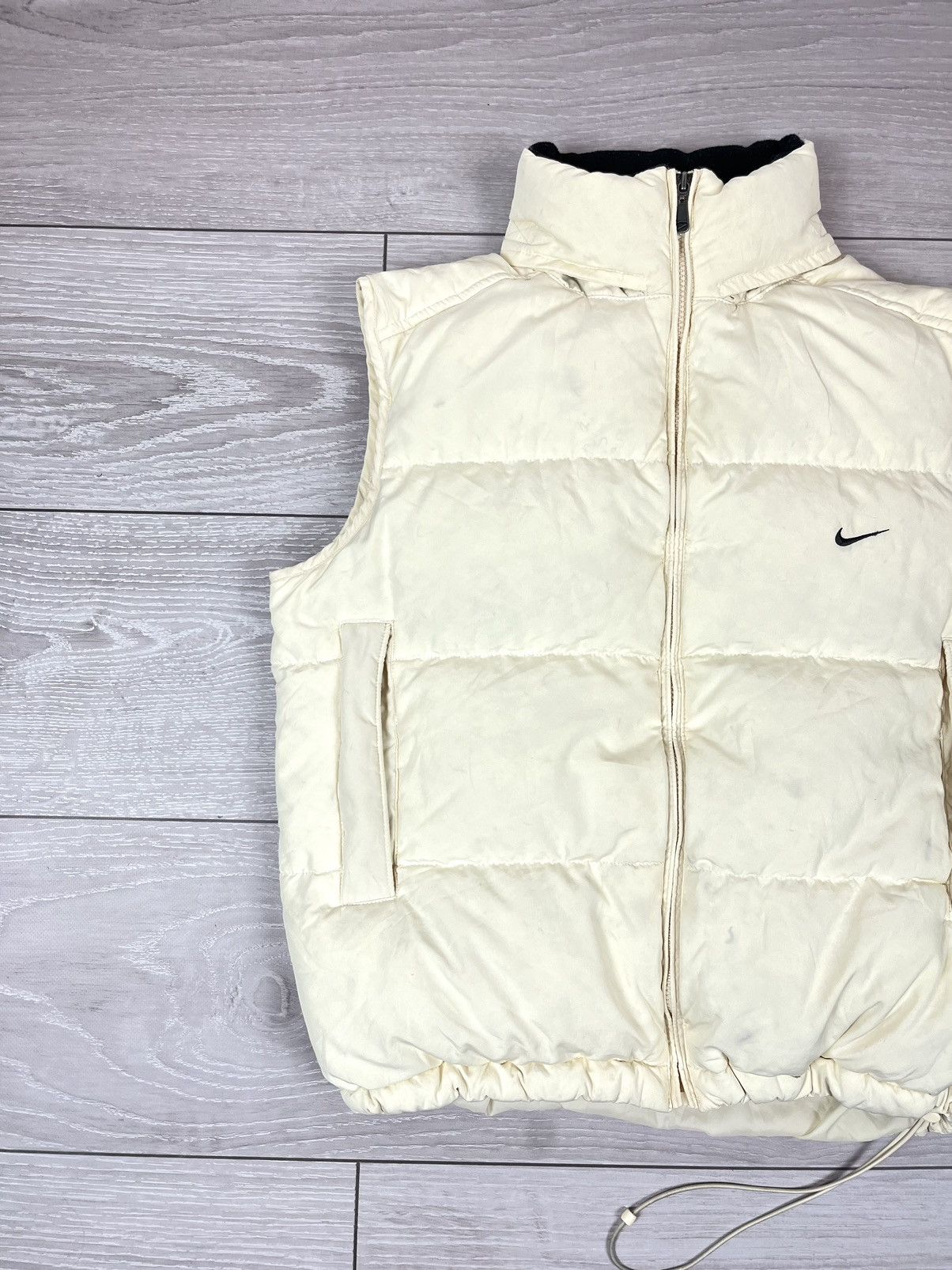 Nike Nike Vintage 00s Beige Puffer Down Vest Jacket Size US S / EU 44-46 / 1 - 3 Thumbnail