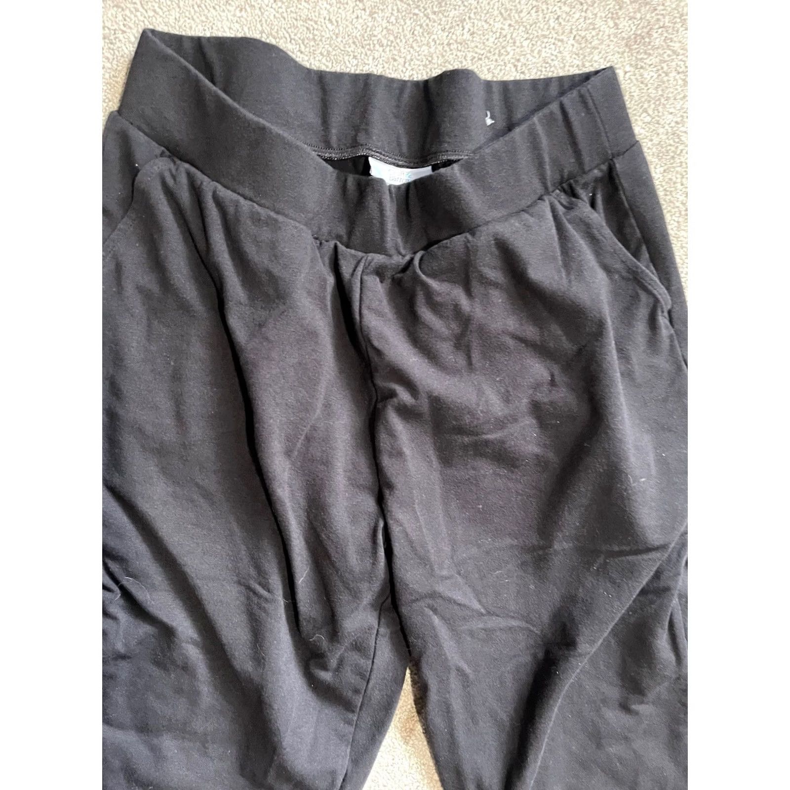 Croft & Barrow Croft & Barrow Capri Leggings Black Size Medium Croft & Barrow Capri Leggings Black Medium Regular Solid Size 32" / US 10 / IT 46 - 2 Thumbnail