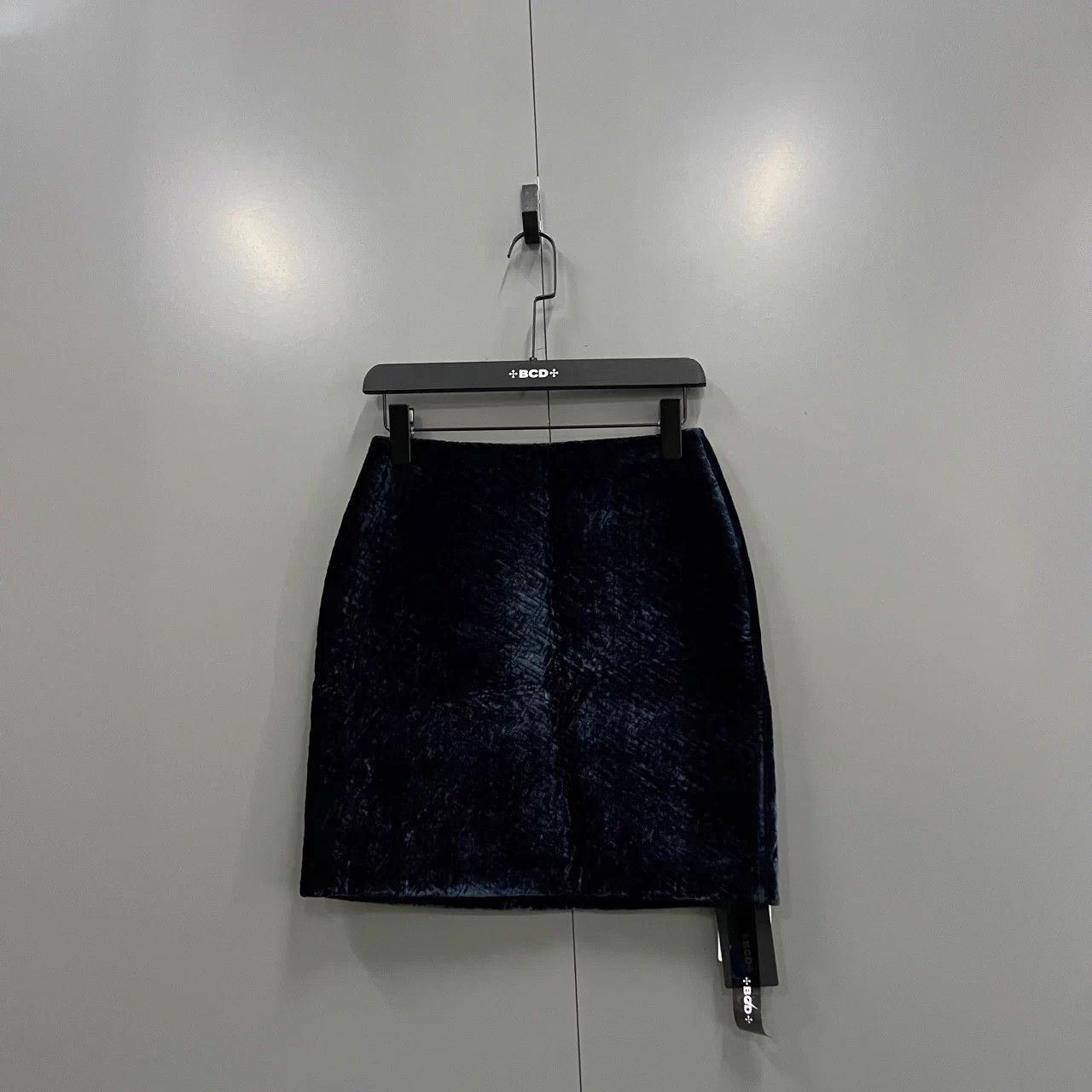 Fendi FENDI blue velvet embossed skirt NWT IT38 Size 26" / US 2 / IT 38 - 1 Thumbnail