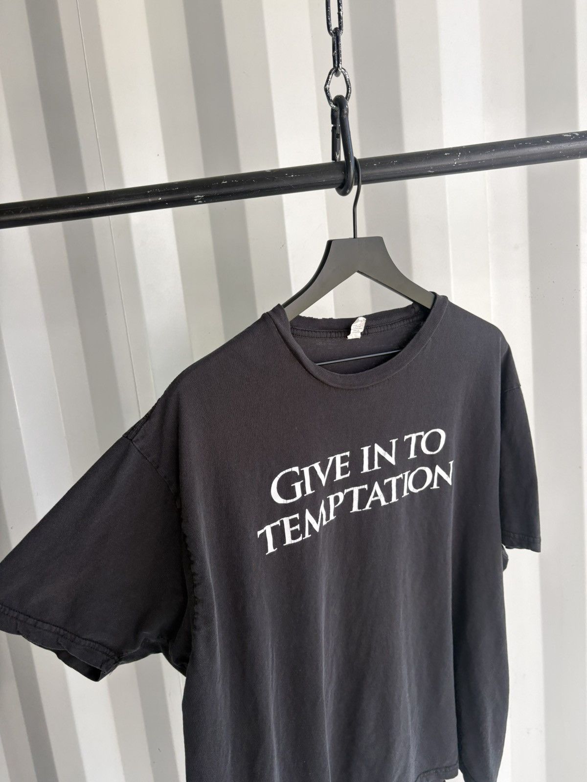 Vintage Vintage 90s Give into Temptation Shirt Thrashed Faded GRUNGE Size US XXL / EU 58 / 5 - 4 Thumbnail
