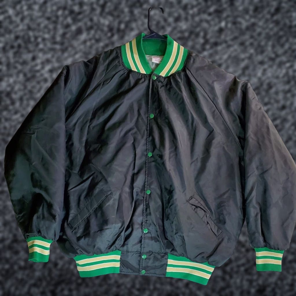 Vintage VTG Harvard Clothing Athletic Otterwear Bomber Jacket Men 2XL Black Green Solid Mid-Length Polyester Lining Band Collar Casual Varsity Size US XXL / EU 58 / 5 - 1 Thumbnail