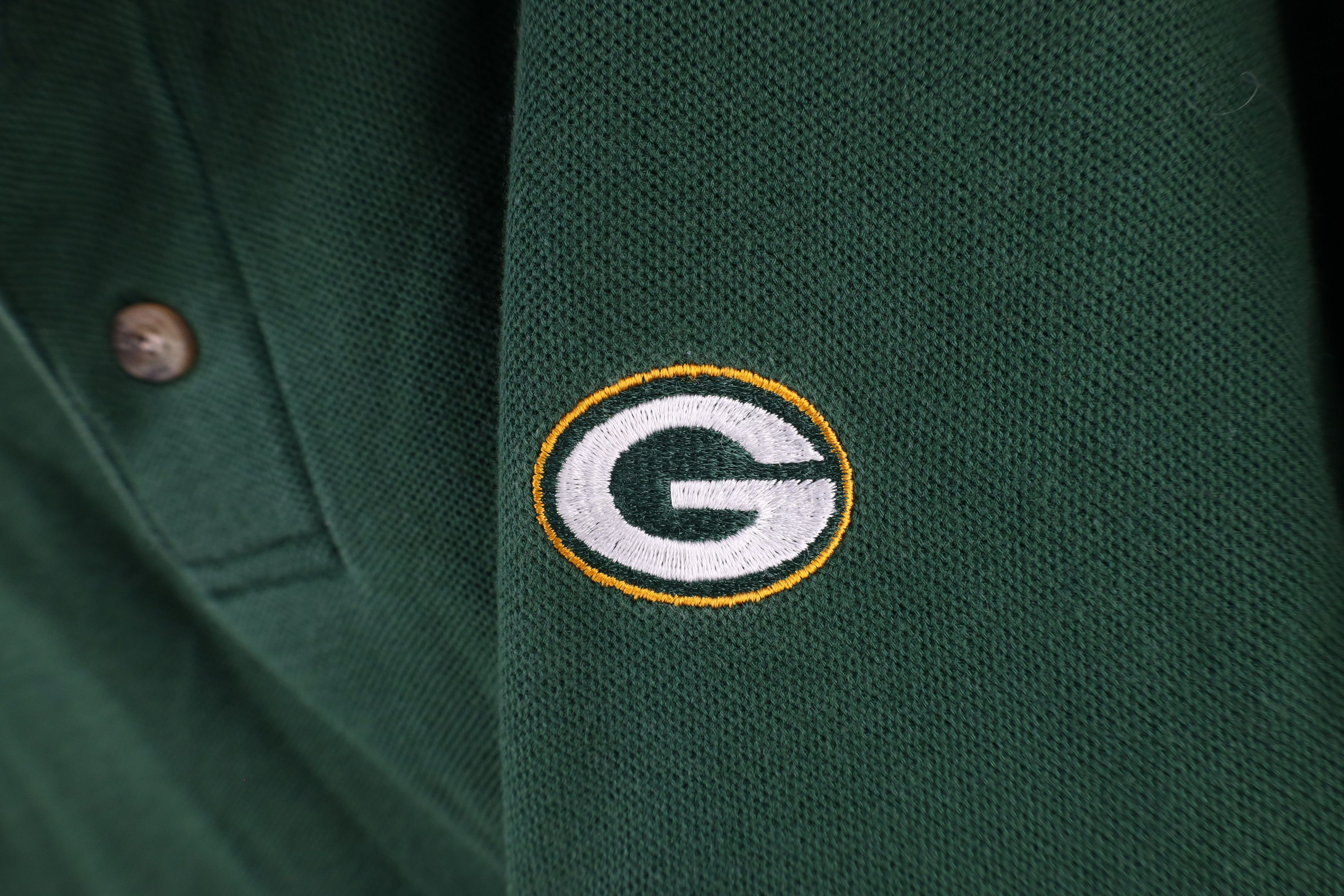 Starter × Vintage Vintage 90s Starter Pro Line Green Bay Packers Football Polo Size US L / EU 52-54 / 3 - 5 Thumbnail